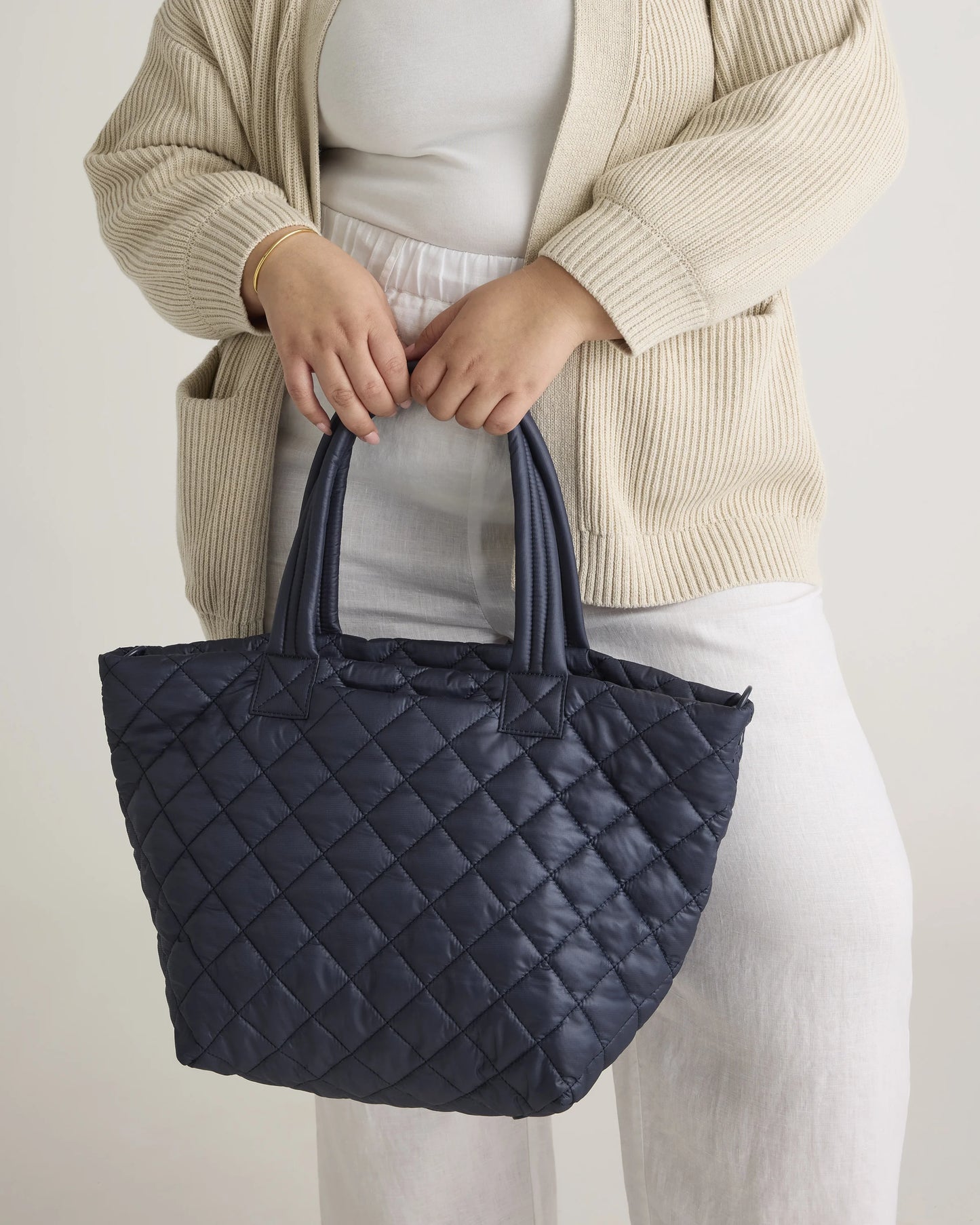 Transit Quilted Carry-All Tote - One Size / Porcelain Blue