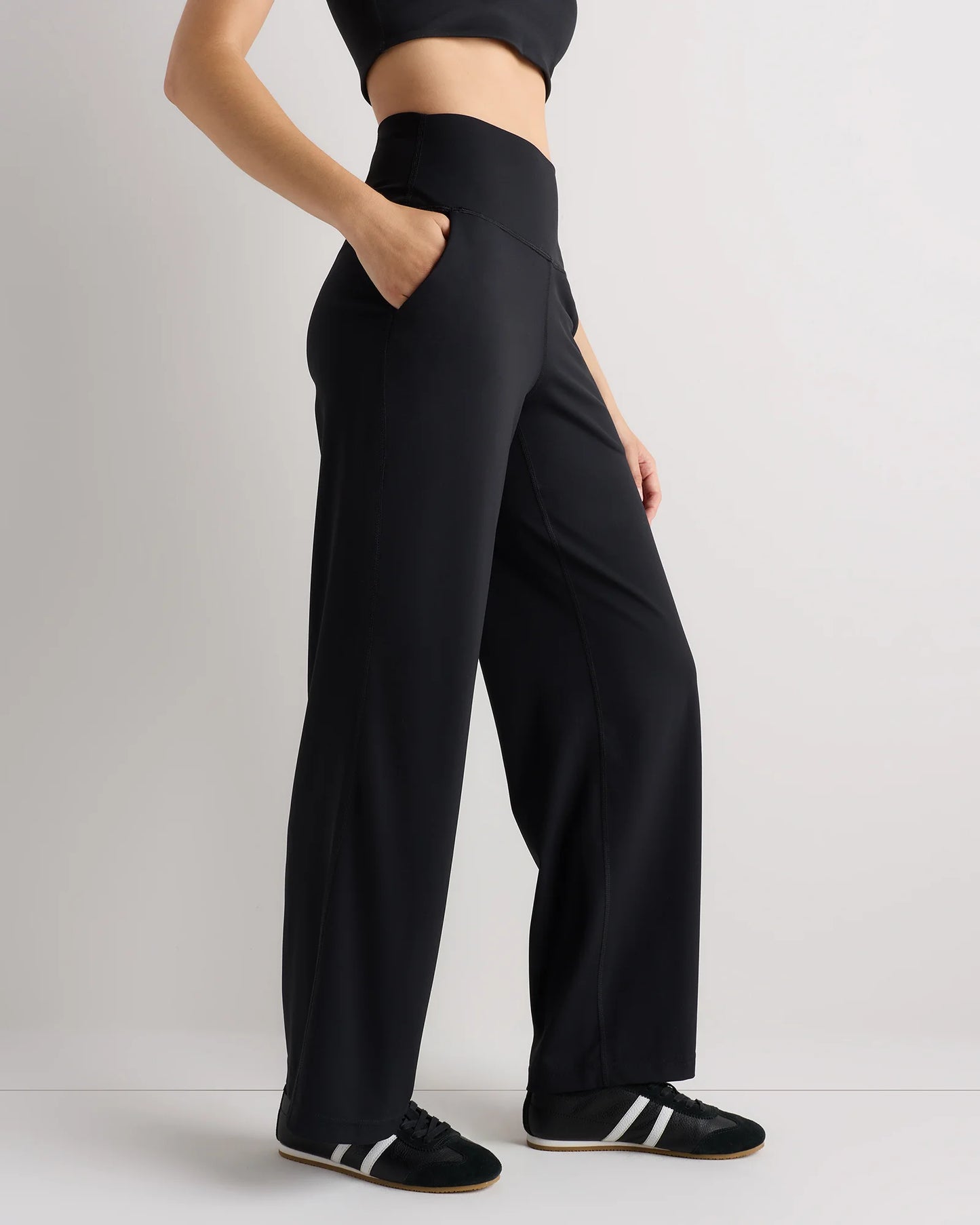 Ultra-Form High-Rise Wide Leg Pants - XS / Black