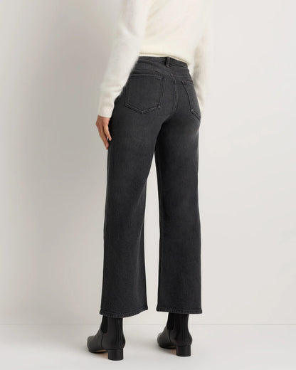 Luna Stretch Relaxed Straight Jeans - 24 / Cool Blue
