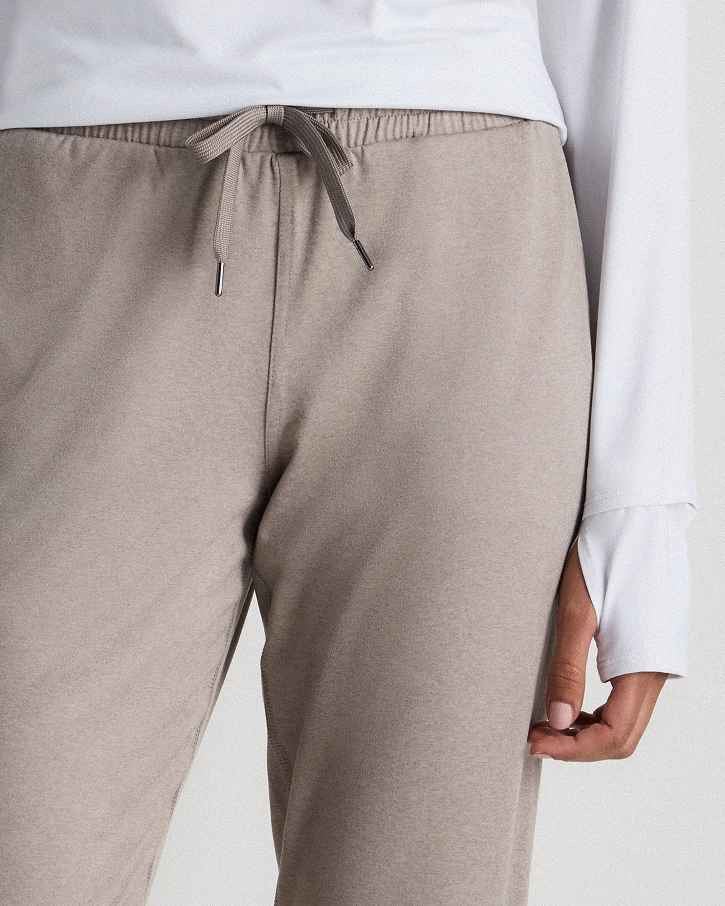 Flowknit Mid-Rise Joggers - XS / Black