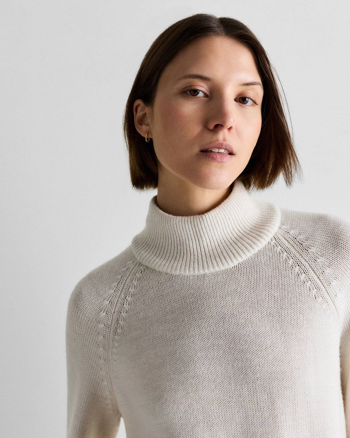 Australian Merino Wool Cropped Mock Neck Sweater - XS / Heather Bone