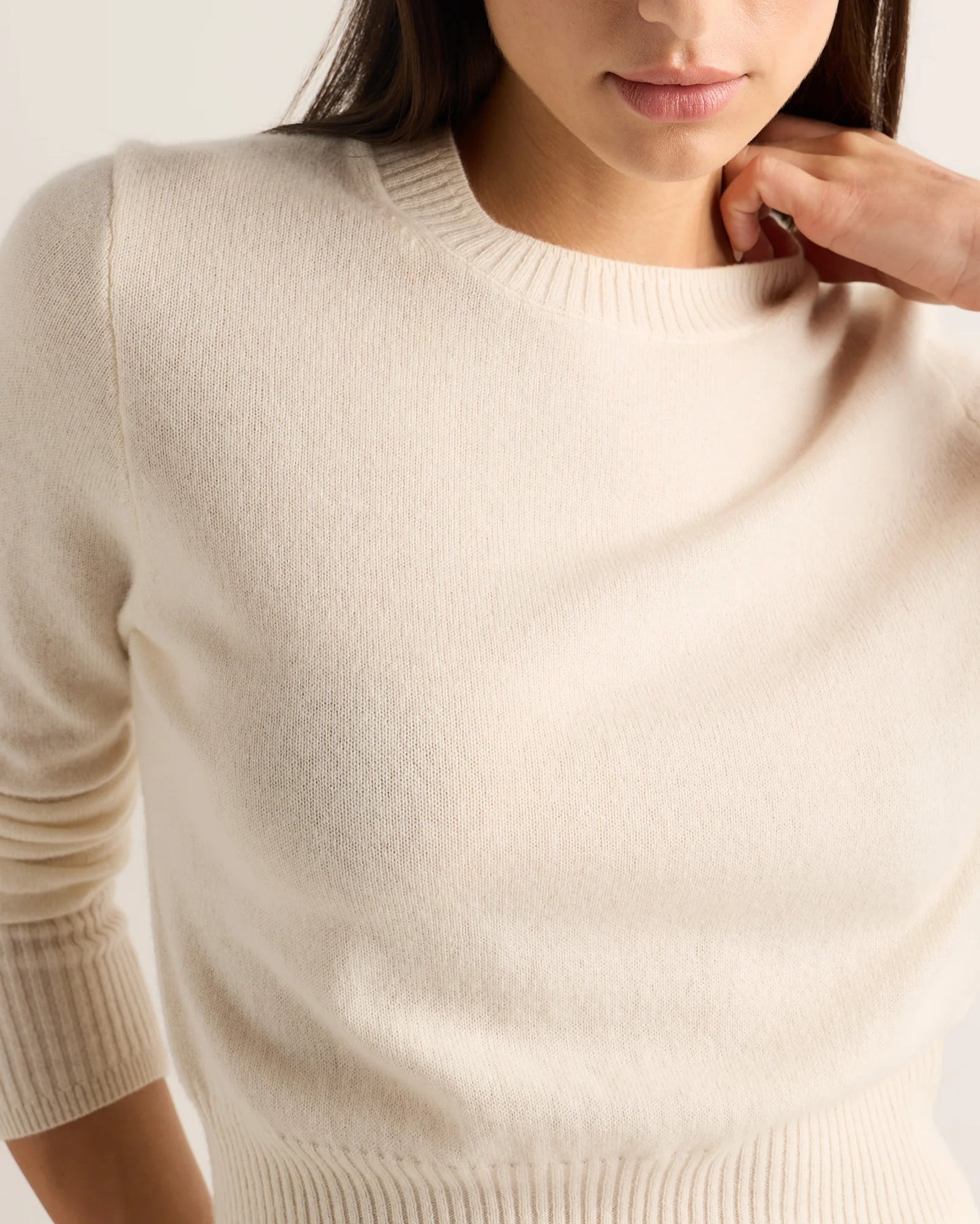 Mongolian Cashmere Shrunken Crewneck Sweater - XS / Ivory