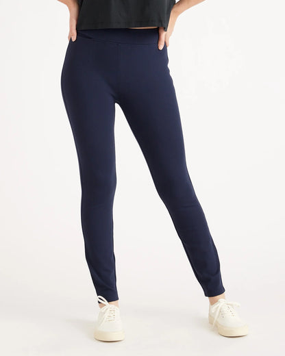 Ultra-Stretch Ponte Skinny Pants - XS / Black
