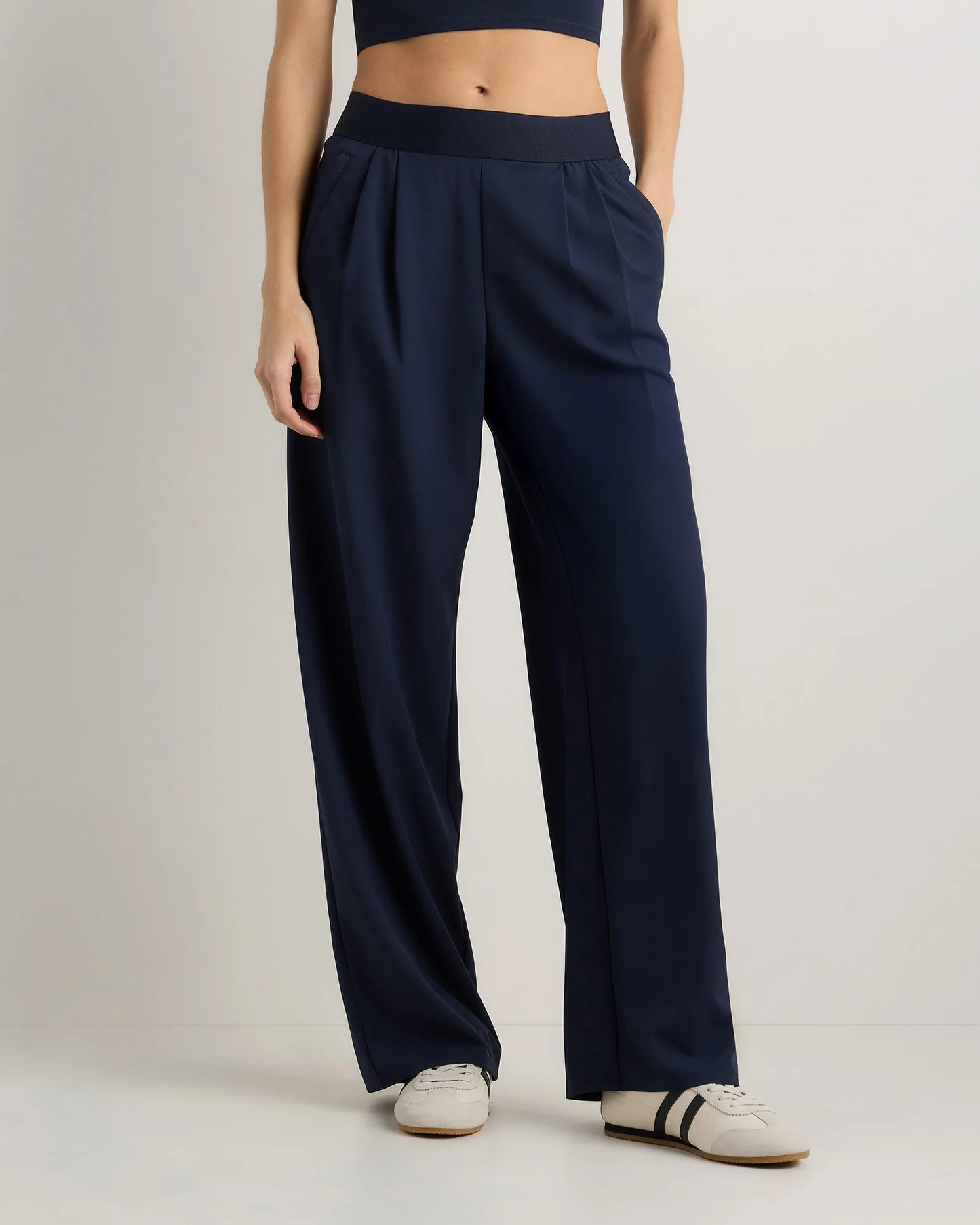 Performance Tech Wide Leg Pants - XS / Black