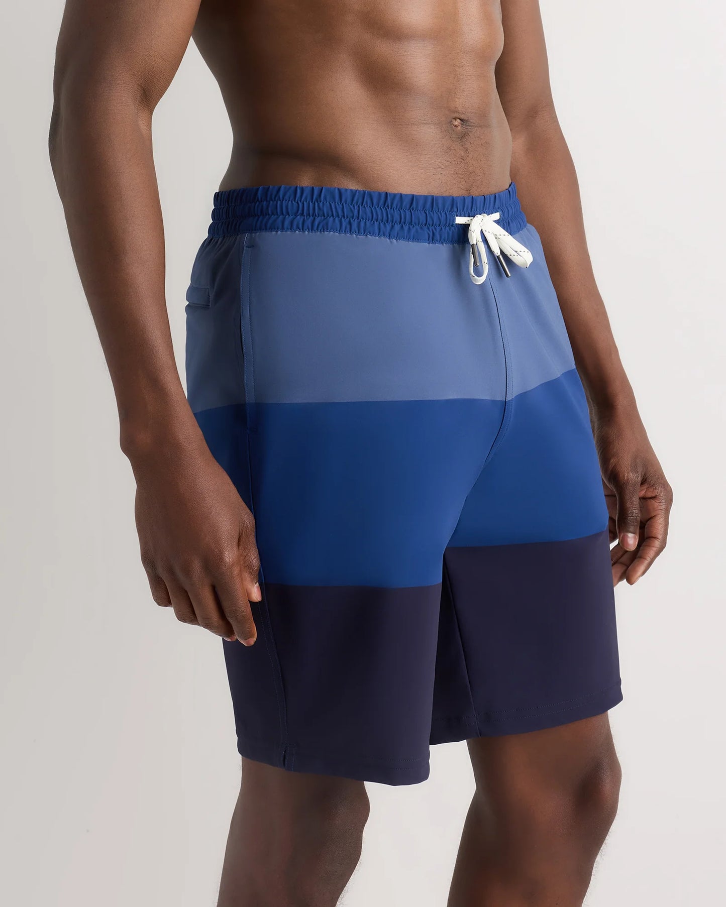 Italian Swim Trunks - 9" - S / Navy Palms