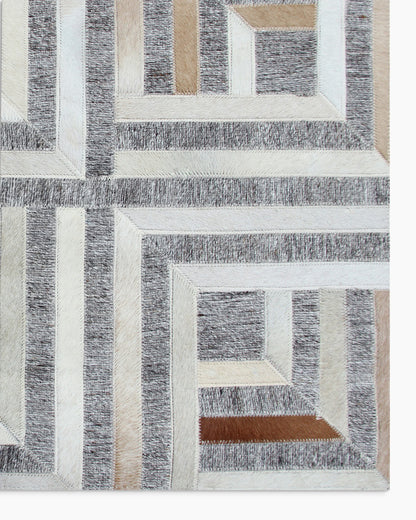 Geometric Hair on Hide Rug - 5' x 8' / Grey