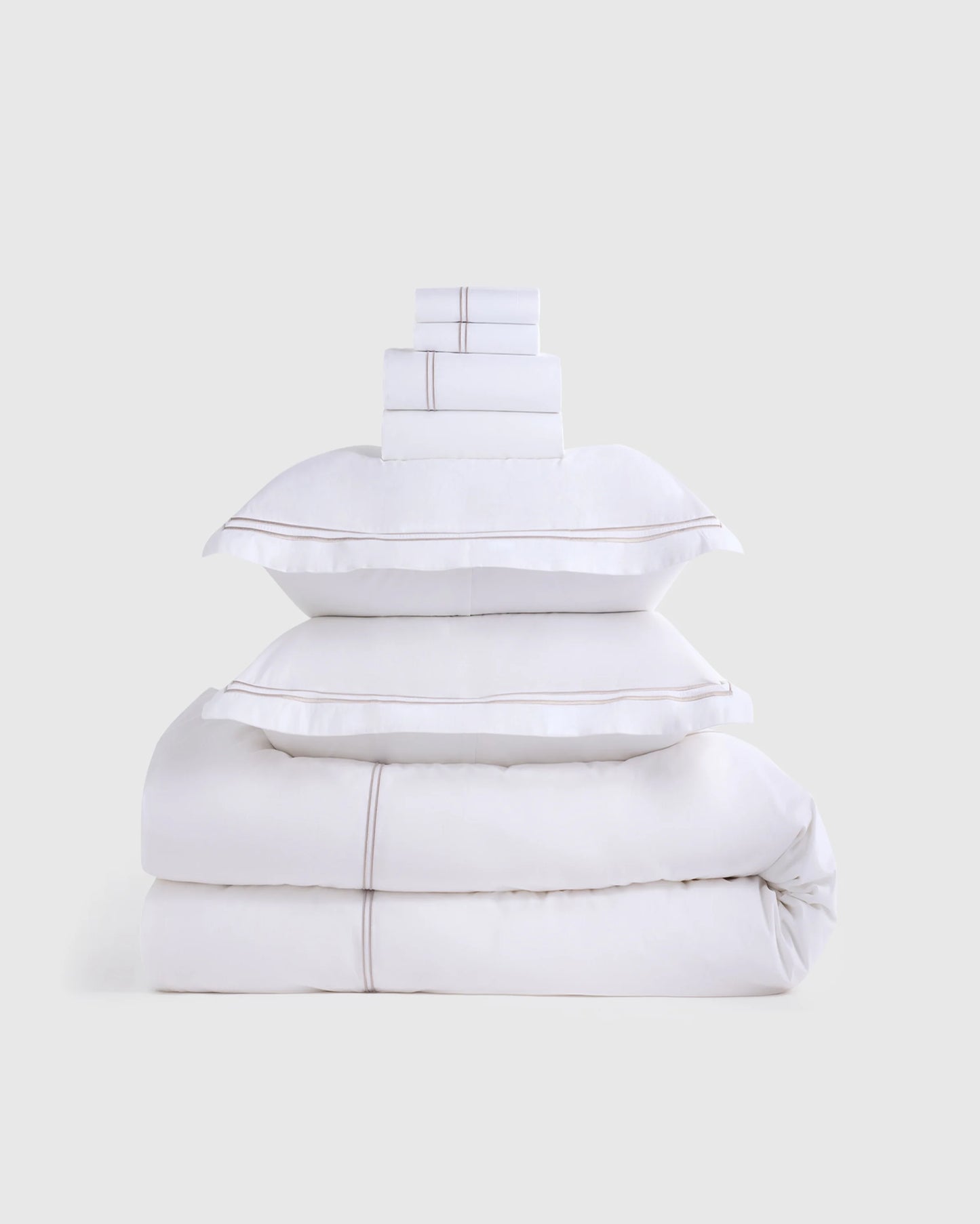 Organic Crisp Percale Embellished Deluxe Bedding Bundle - Twin / White/Navy