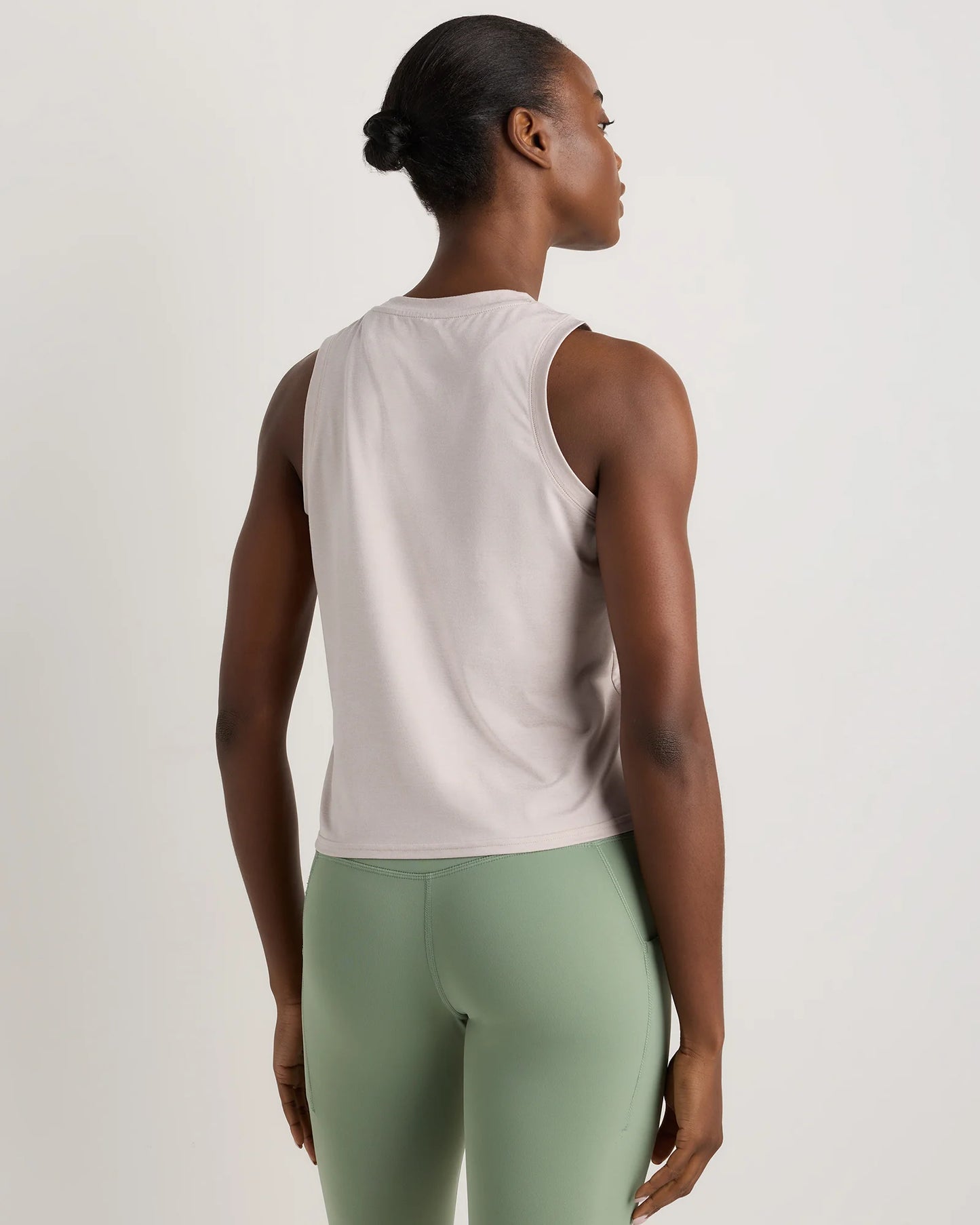 Flowknit Breeze High-Neck Tank - XS / Heather Deep Navy
