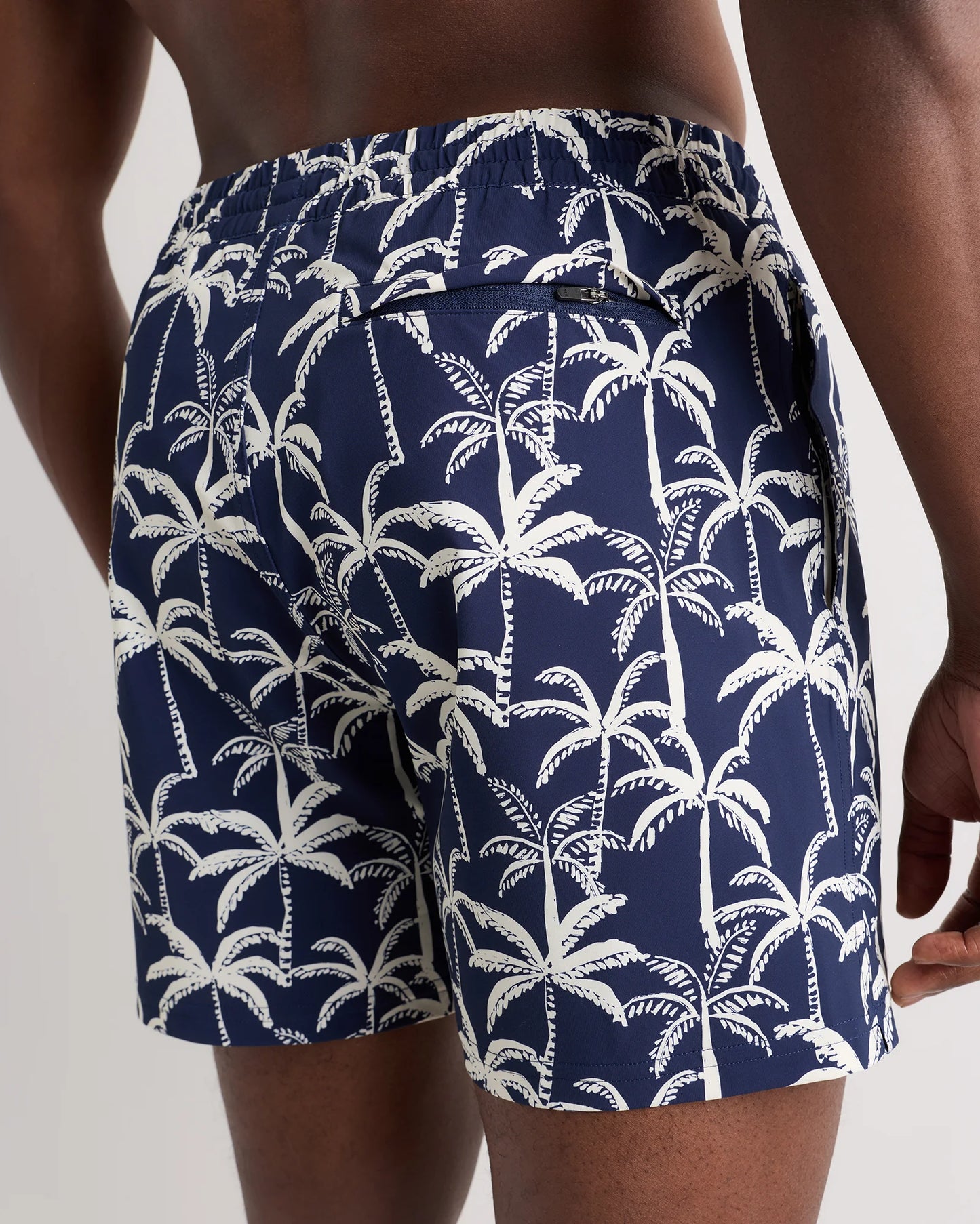 Italian Swim Trunks - 5.5" - XS / Navy Diamond Geo