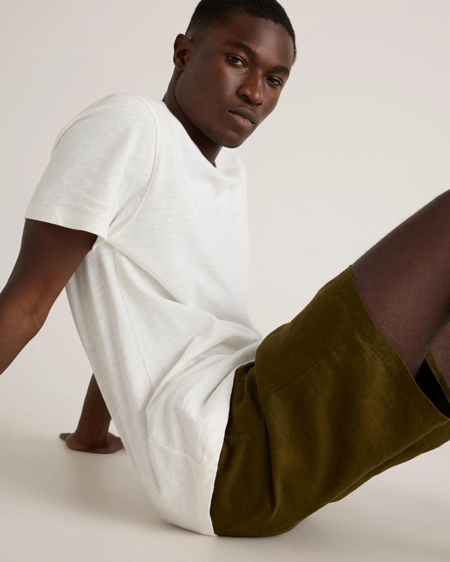100% European Linen Shorts - 10" - S / Martini Olive