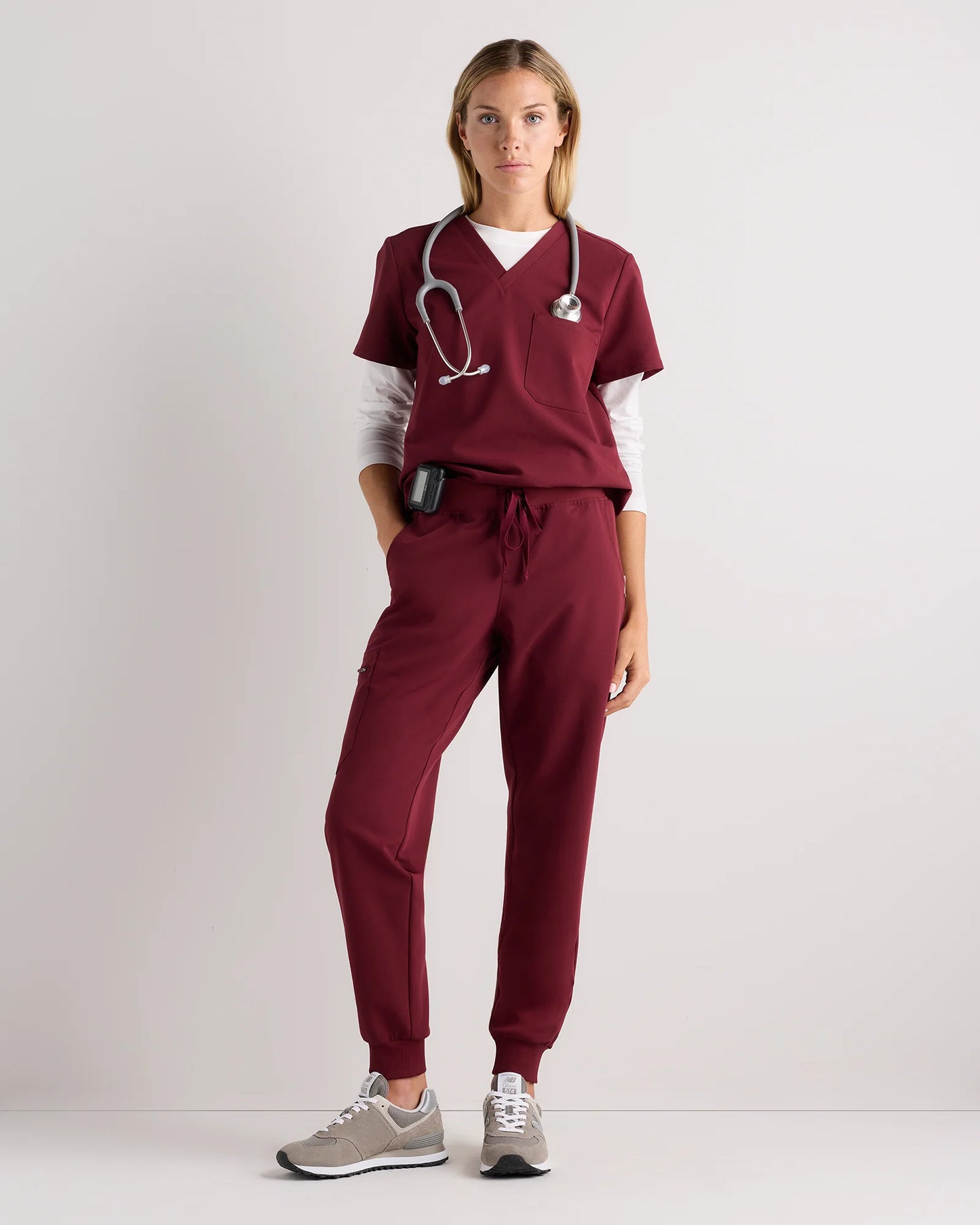 AeraFlex Scrub Joggers - XS / Bold Black