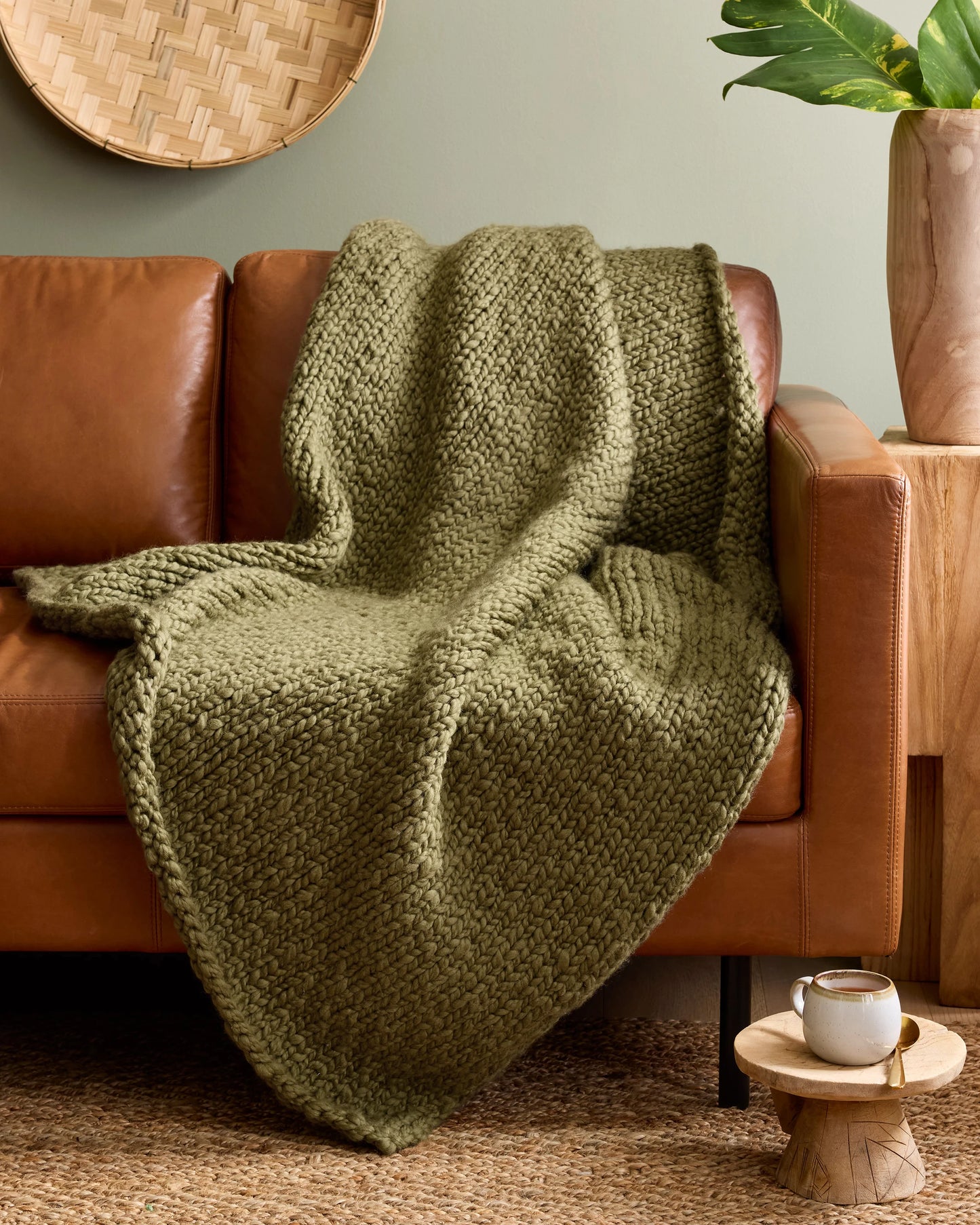 Chunky Hand Knit Wool Throw - 50x60 / Olive