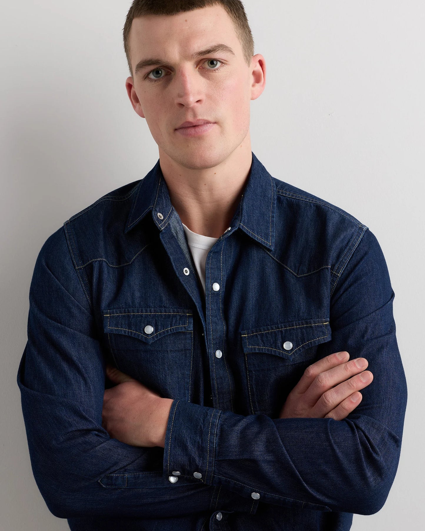 Pearl Snap Denim Western Shirt - S / Clean Rinse