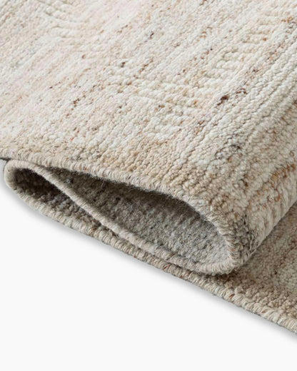 Wynona Hand-Knotted Wool Rug - 5' x 7'6" / Beige