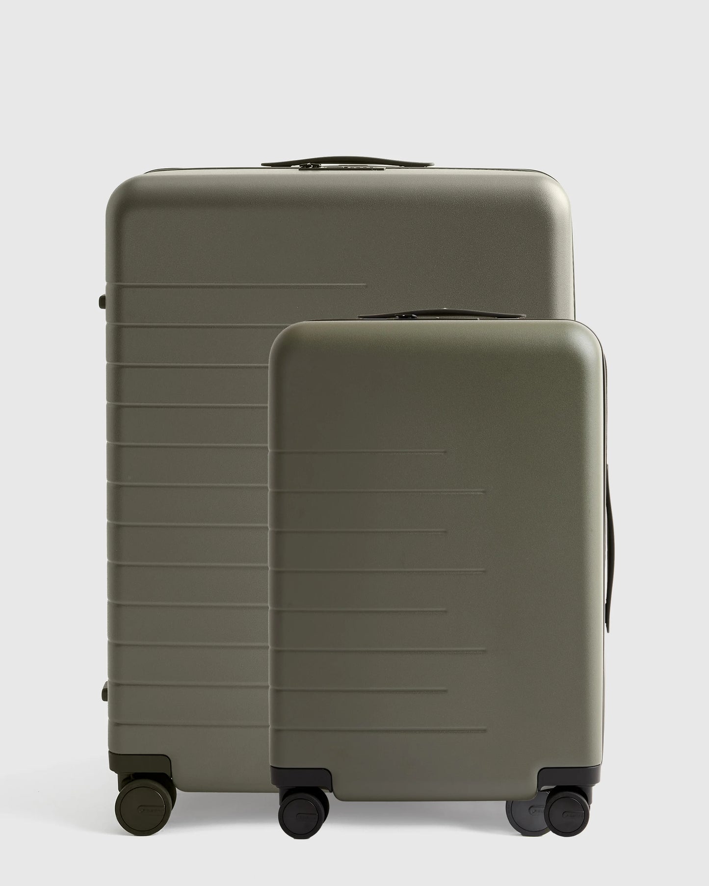 Carry-On & Large Check-In Suitcase Set - One Size / Dark Green