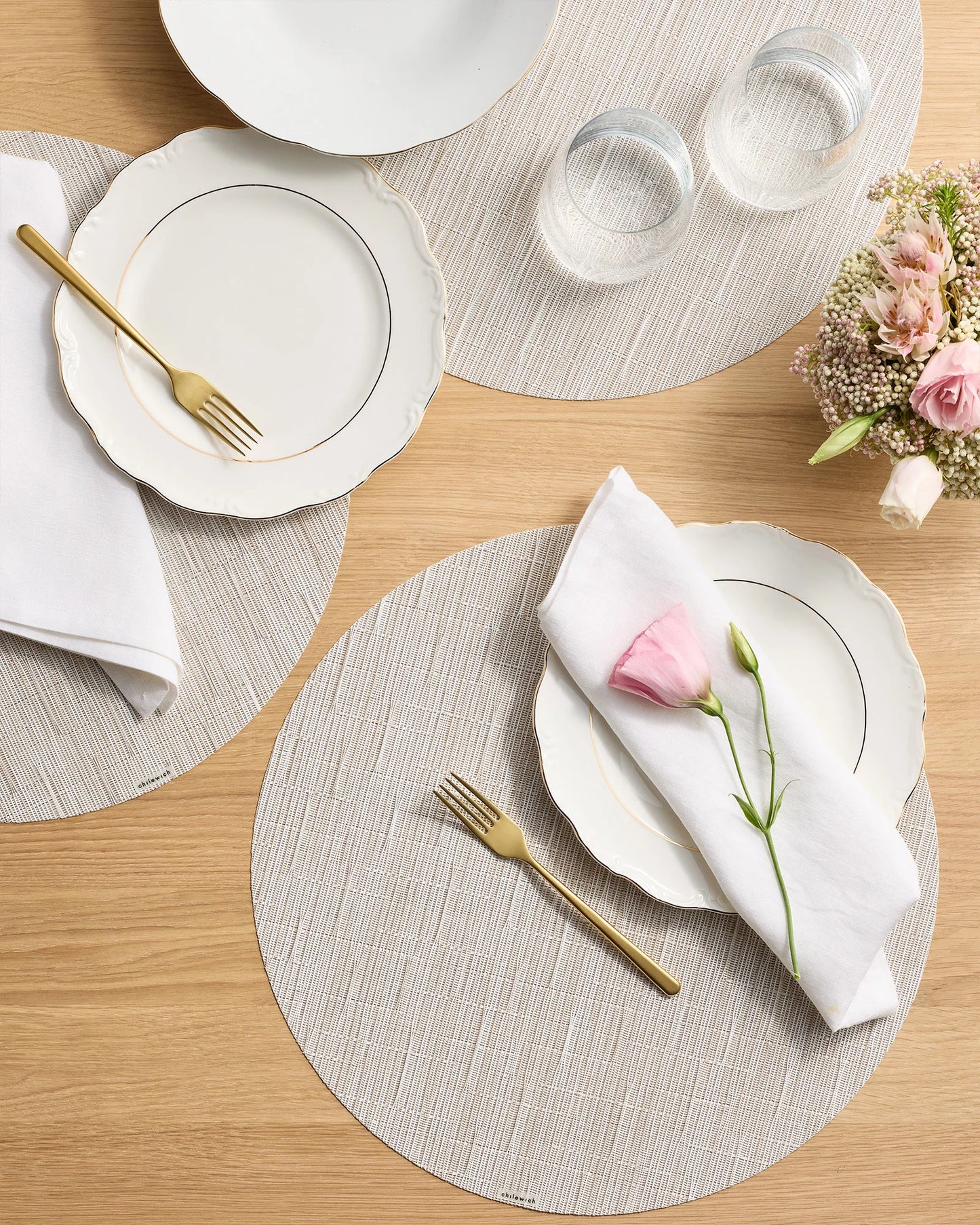 Bamboo Easy-Care Round Placemat, Set of 4 by Chilewich - One Size / Coconut