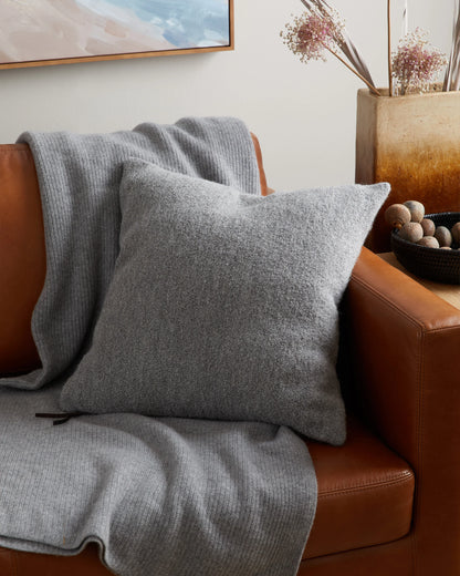 Alpaca Boucle Pillow Cover - 20x20 / Light Heather Grey