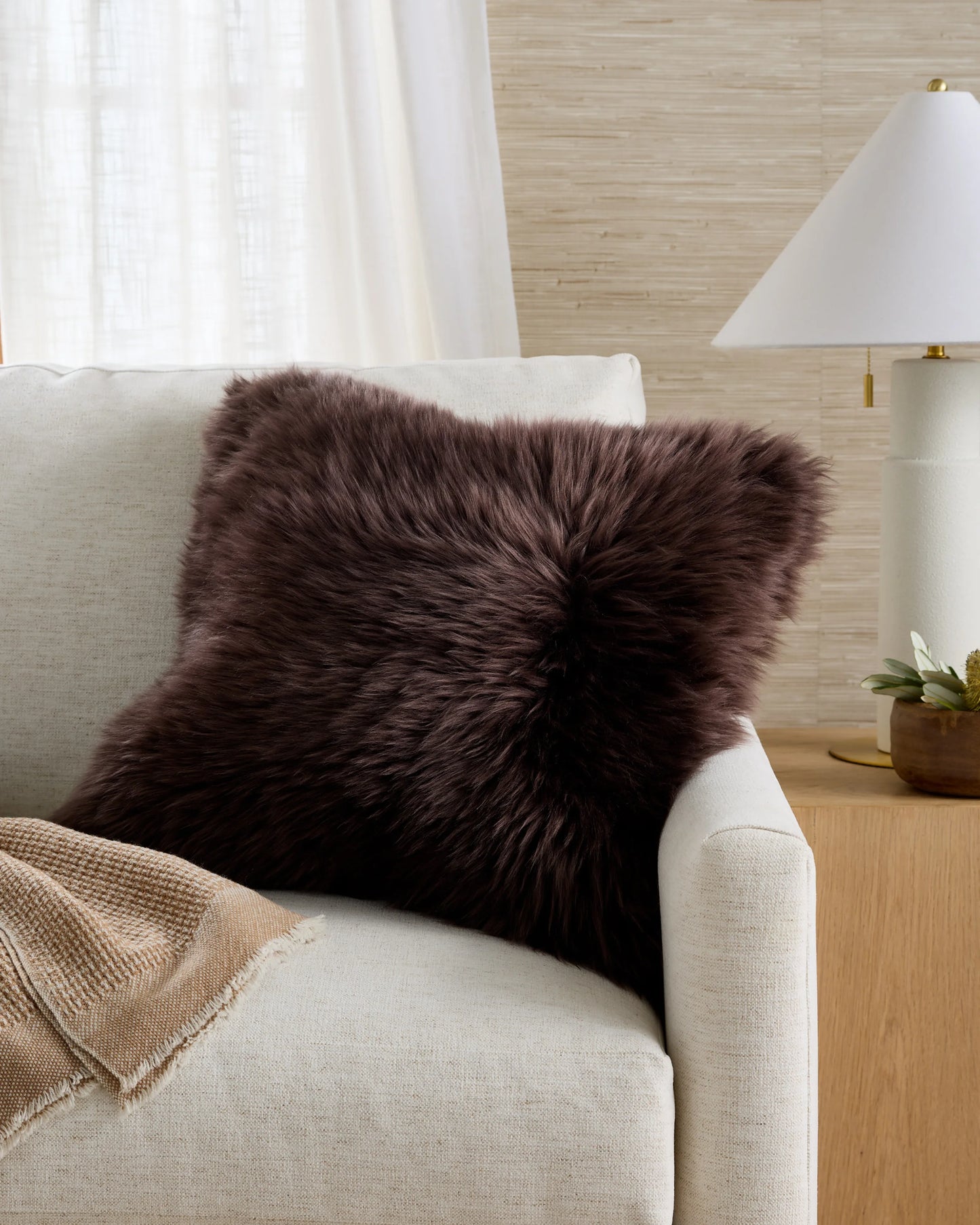 Natural Sheepskin Accent Pillow Cover - 20x20 / Ivory