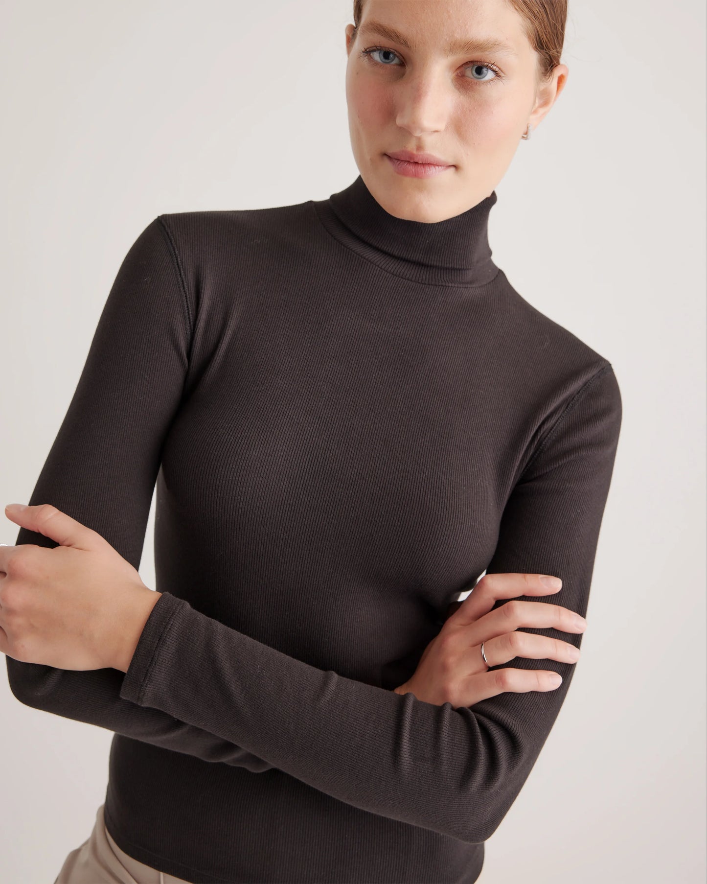 Organic Cotton Micro-Rib Turtleneck - XS / Taupe Brown