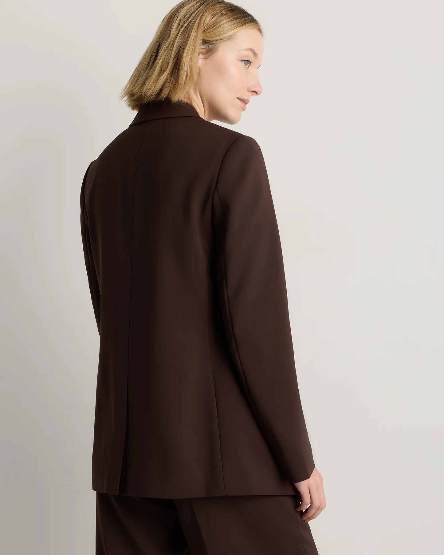 Stretch Crepe Relaxed Double-Breasted Blazer - XS / Sand