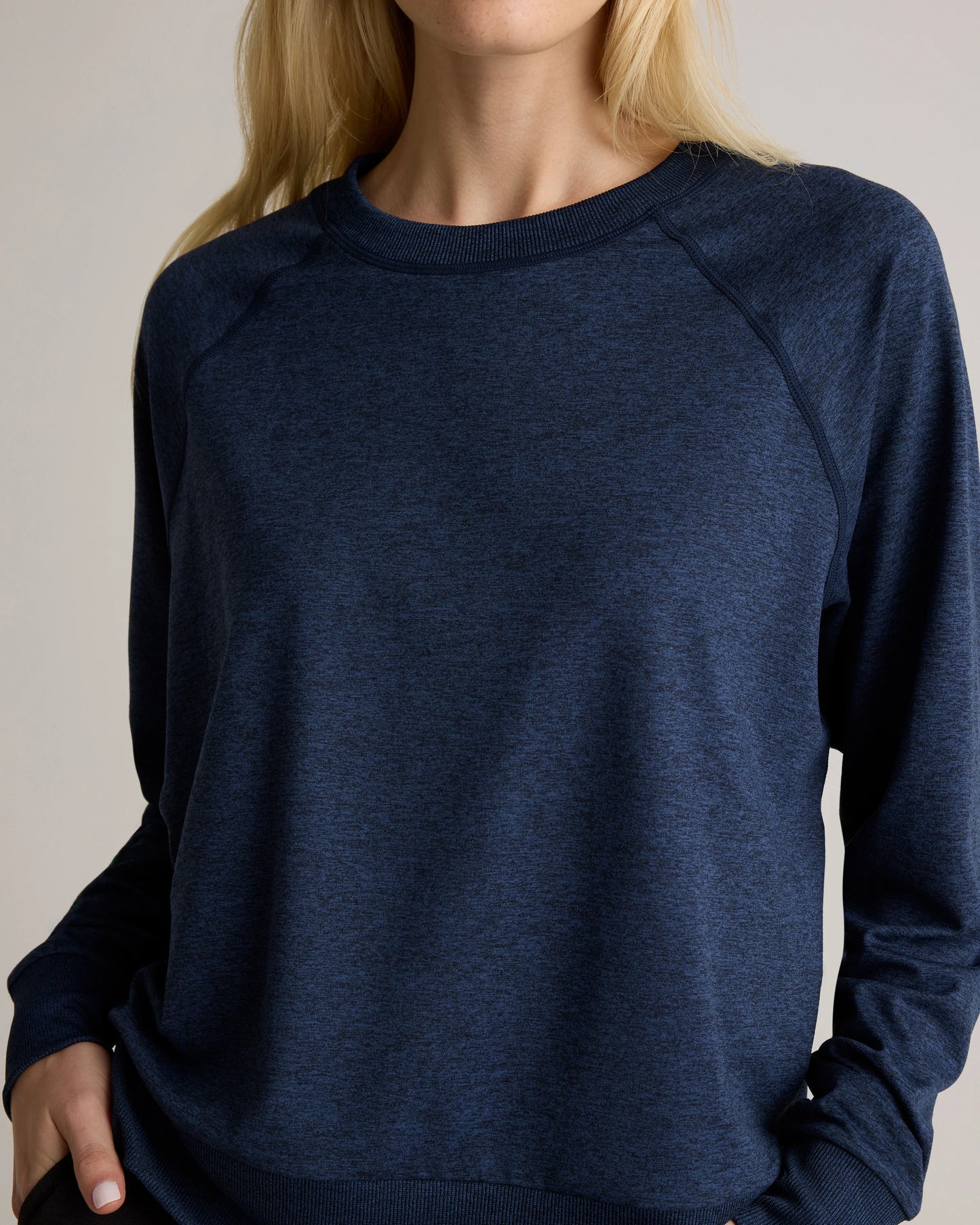 Flowknit Pullover Crew - XS / Heather Deep Navy
