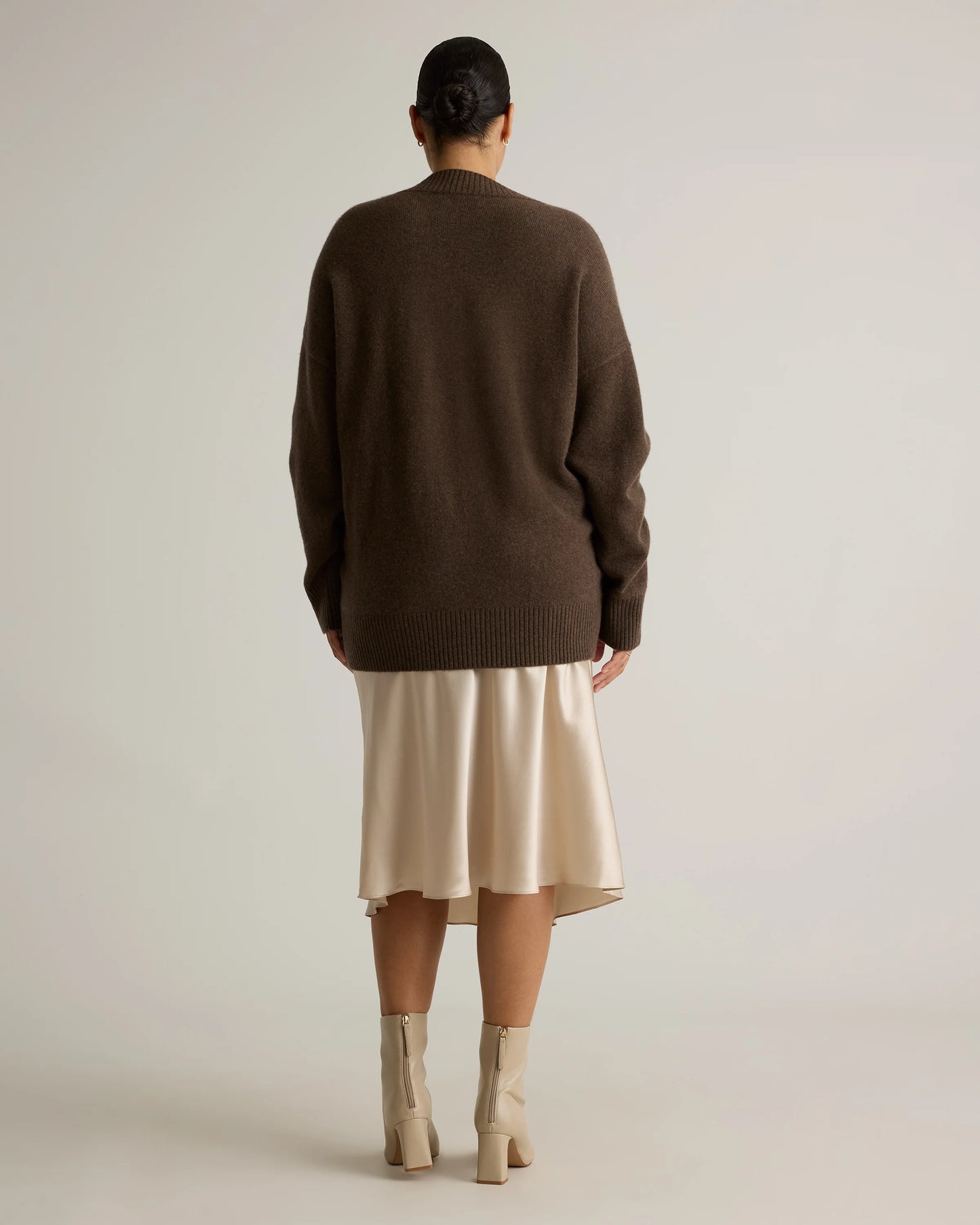 Mongolian Cashmere Oversized V-Neck Sweater - XS / Elk Brown