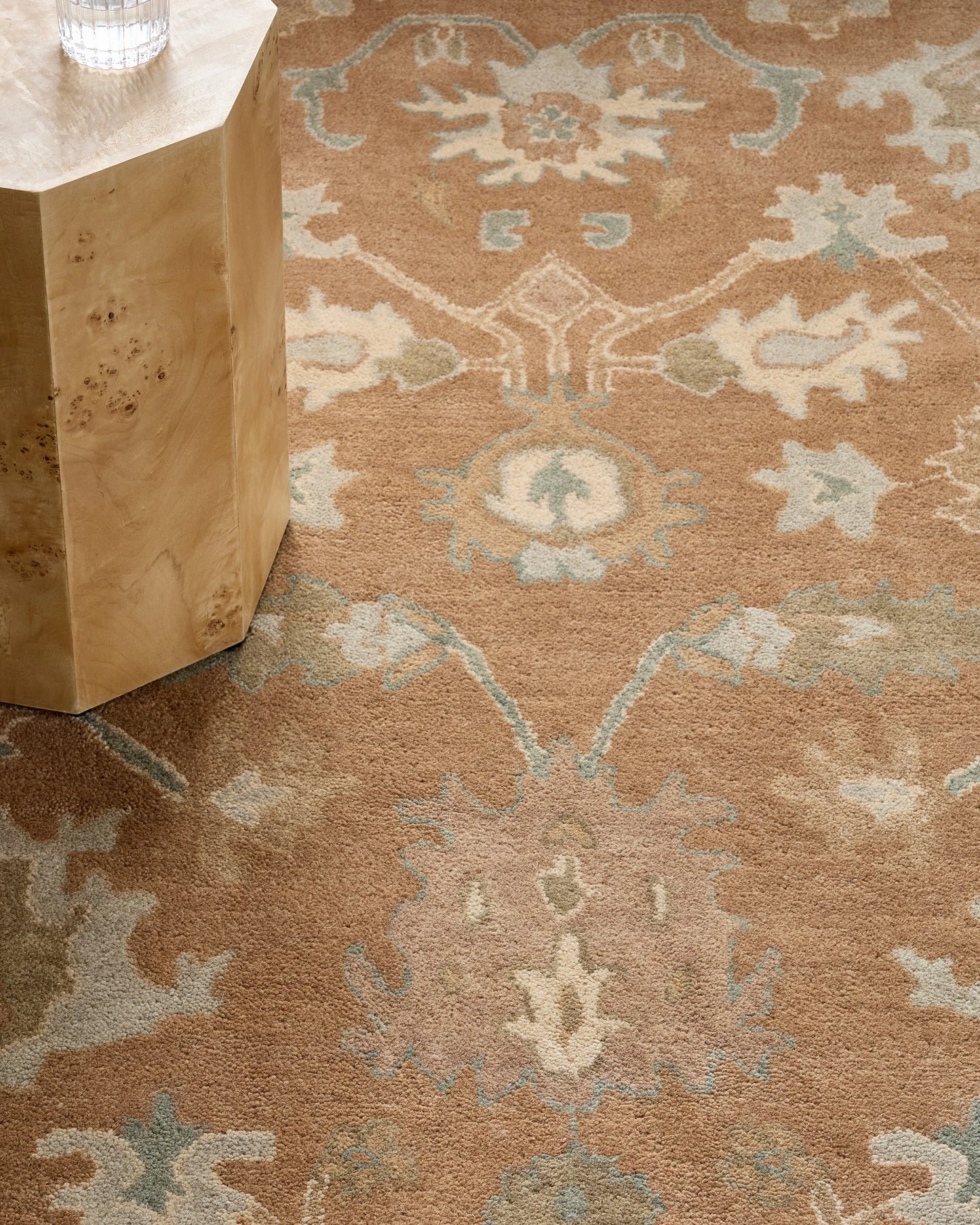 Billie Wool Rug - 5' x 8' / Chestnut