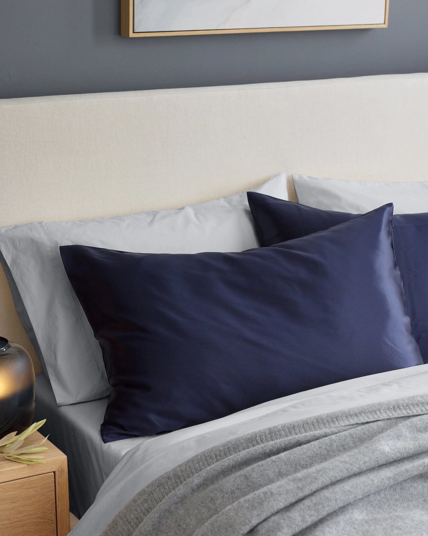 100% Mulberry Silk Pillowcase - Standard / White