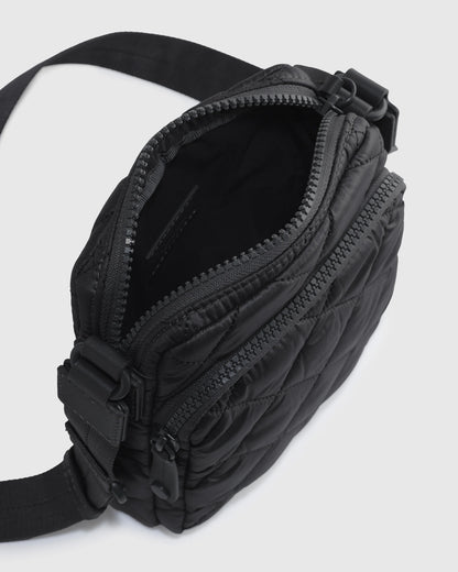 Transit Quilted Phone Crossbody - One Size / Navy