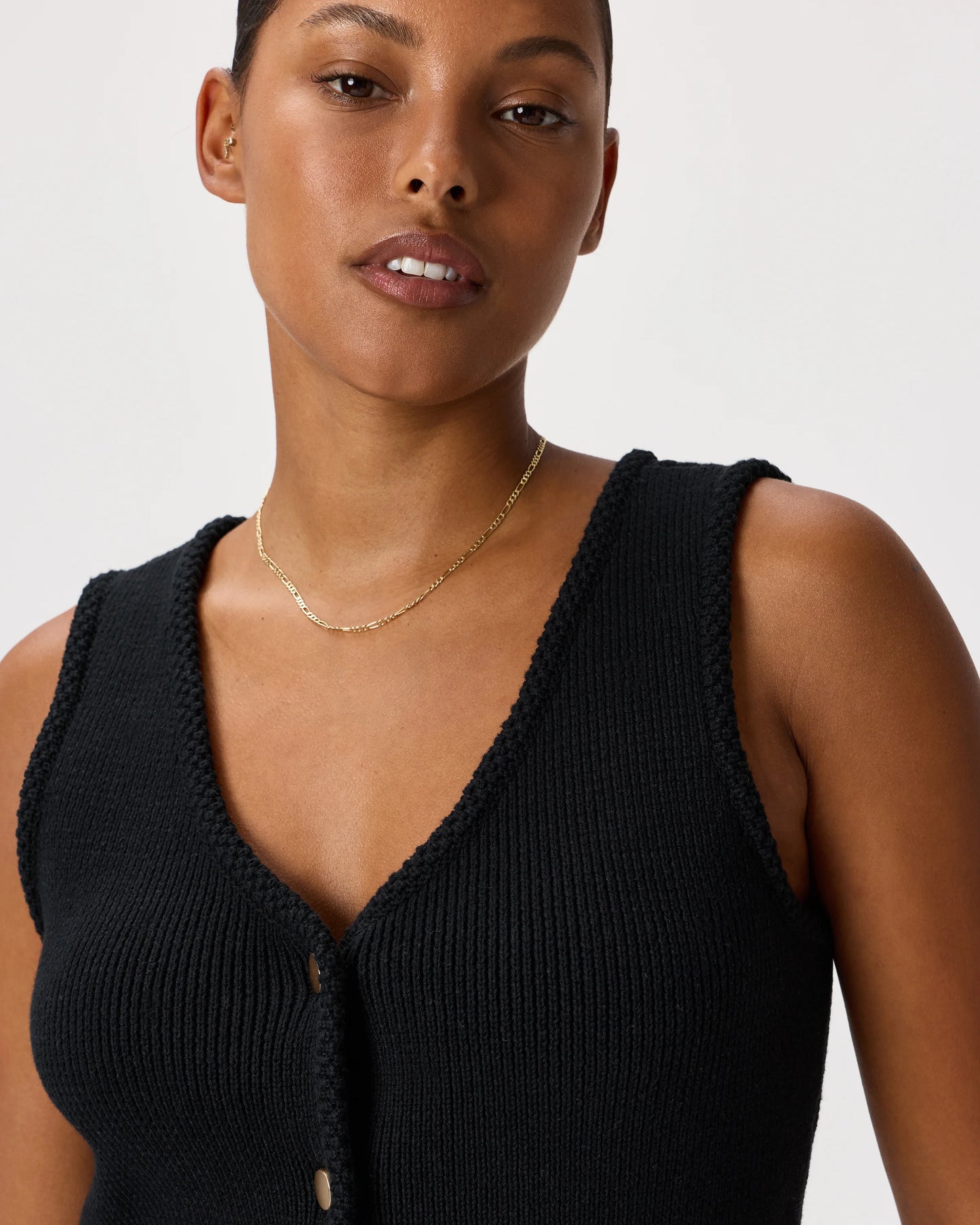 100% Organic Cotton V-Neck Sweater Vest - XS / Ivory