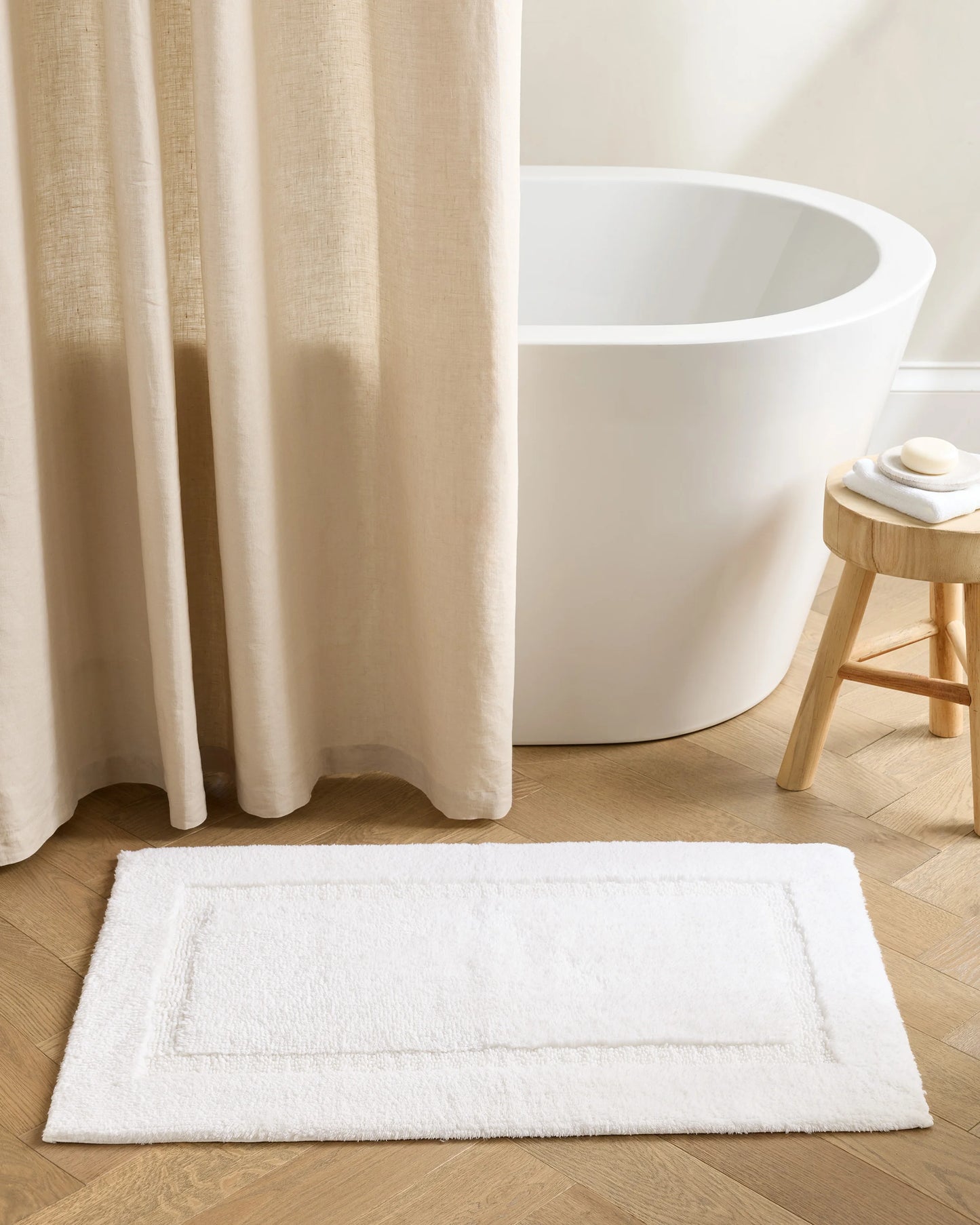 Turkish Cotton Non-Slip Bath Rug - 21"x34" / White