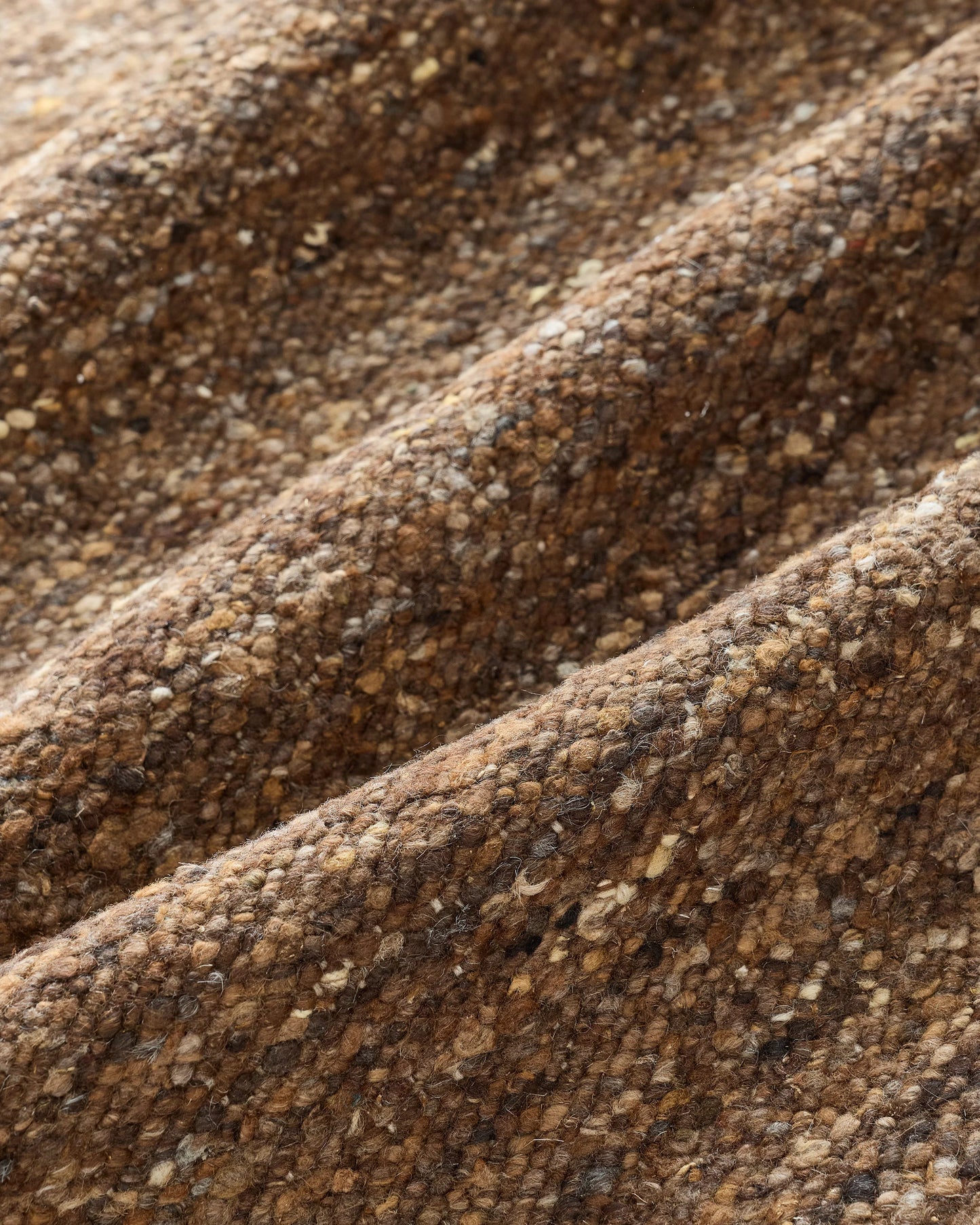 Liam Handwoven Wool Boucle Rug - 5' x 8' / Brown