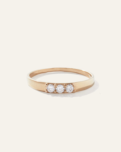 14K Gold Diamond Three Stone Tapered Band - 4 / Yellow Gold