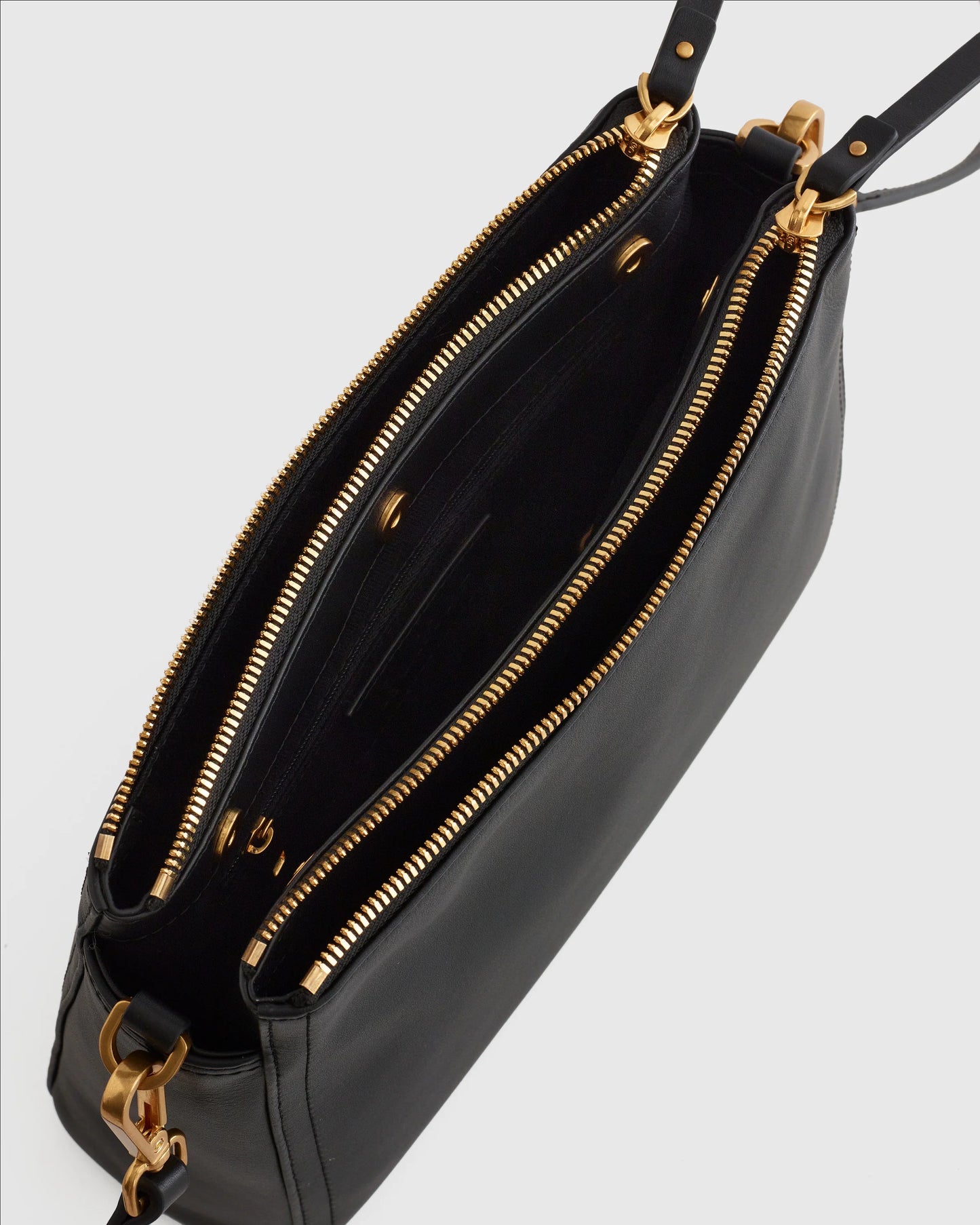 Italian Leather Triple Compartment Crossbody - One Size / Black