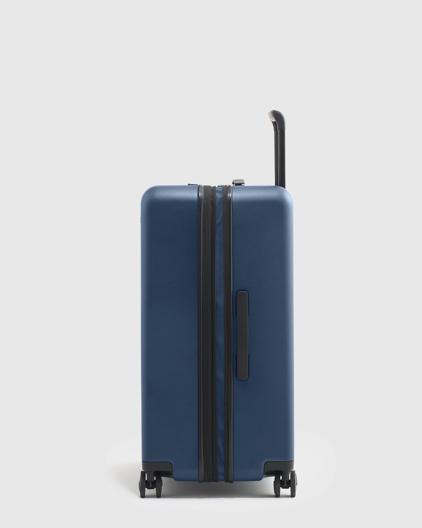 Expandable Medium Check-In Suitcase - One Size / Coastal Cobalt