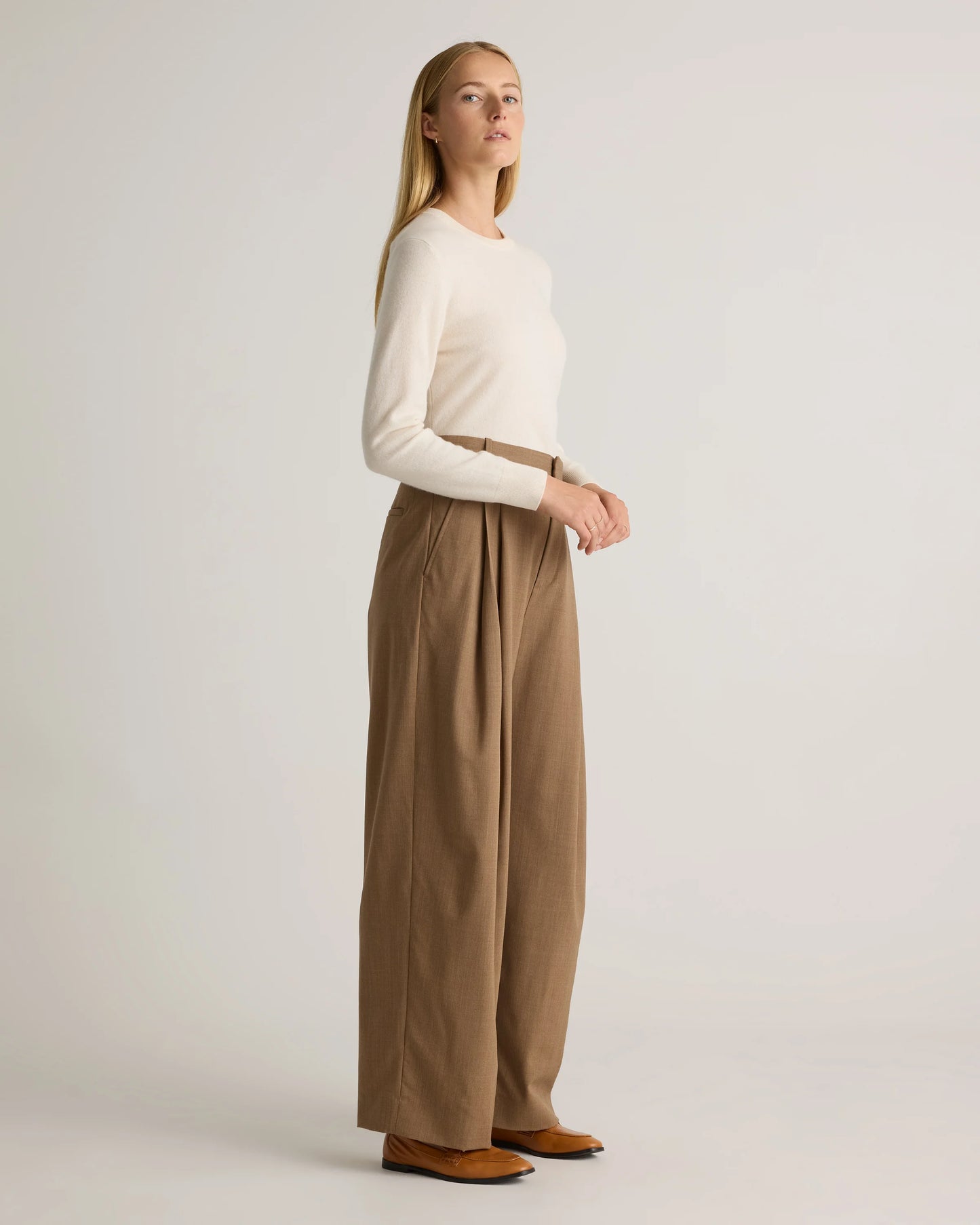 Mongolian Cashmere Crewneck Sweater - XS / Ivory