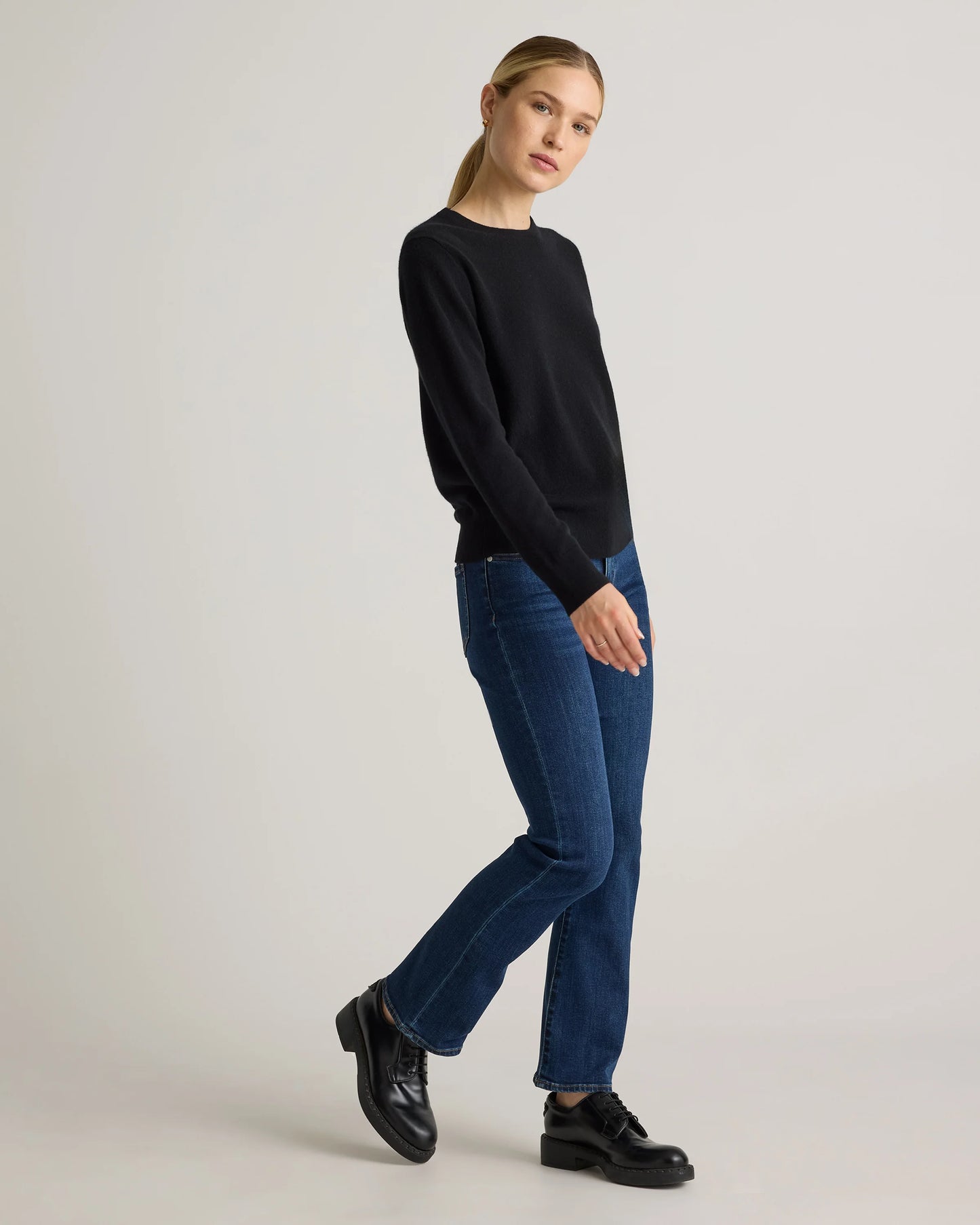 Mongolian Cashmere Crewneck Sweater - XS / Ivory