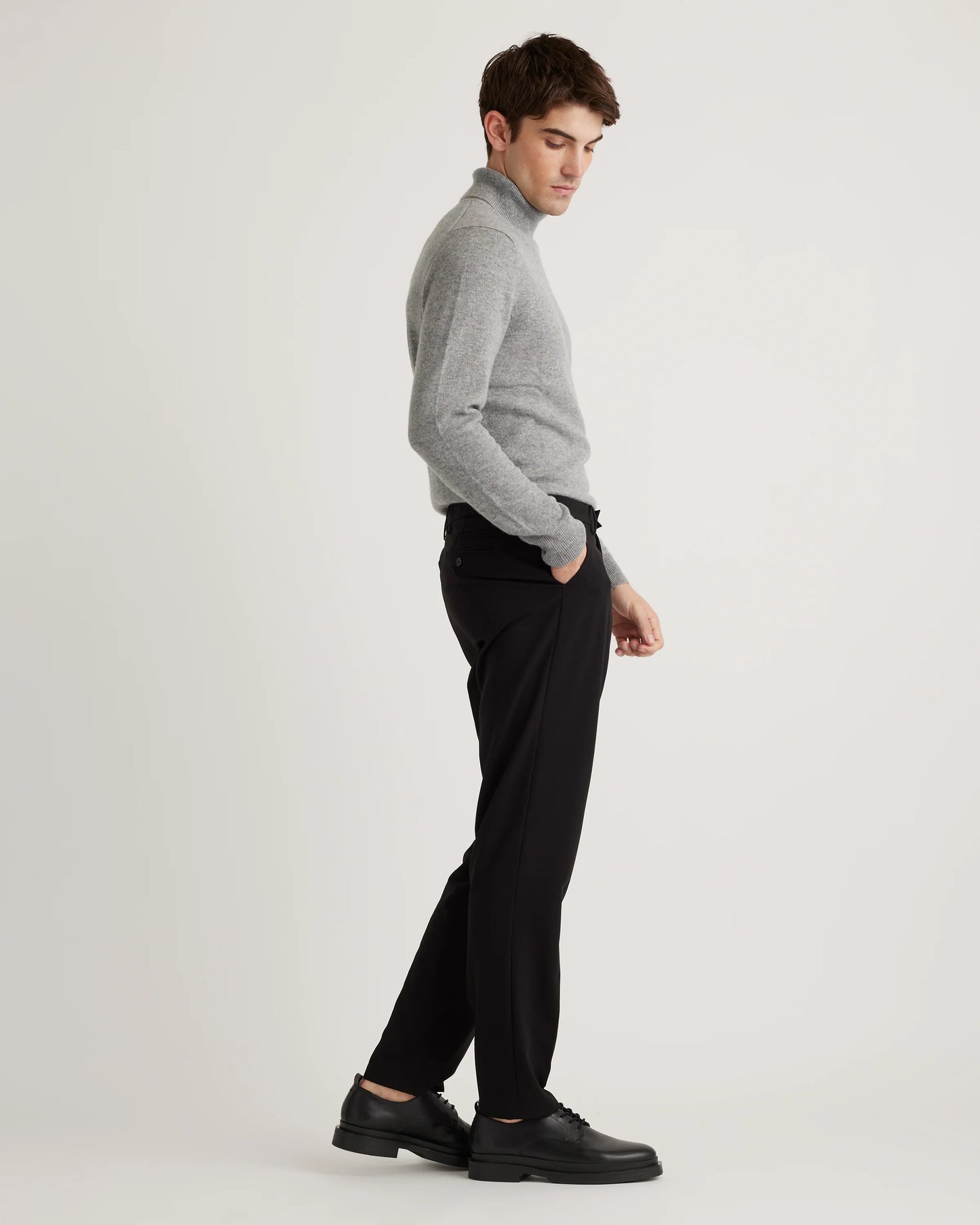 Performance Stretch Dress Pants - Slim Fit - 30X30 / Black
