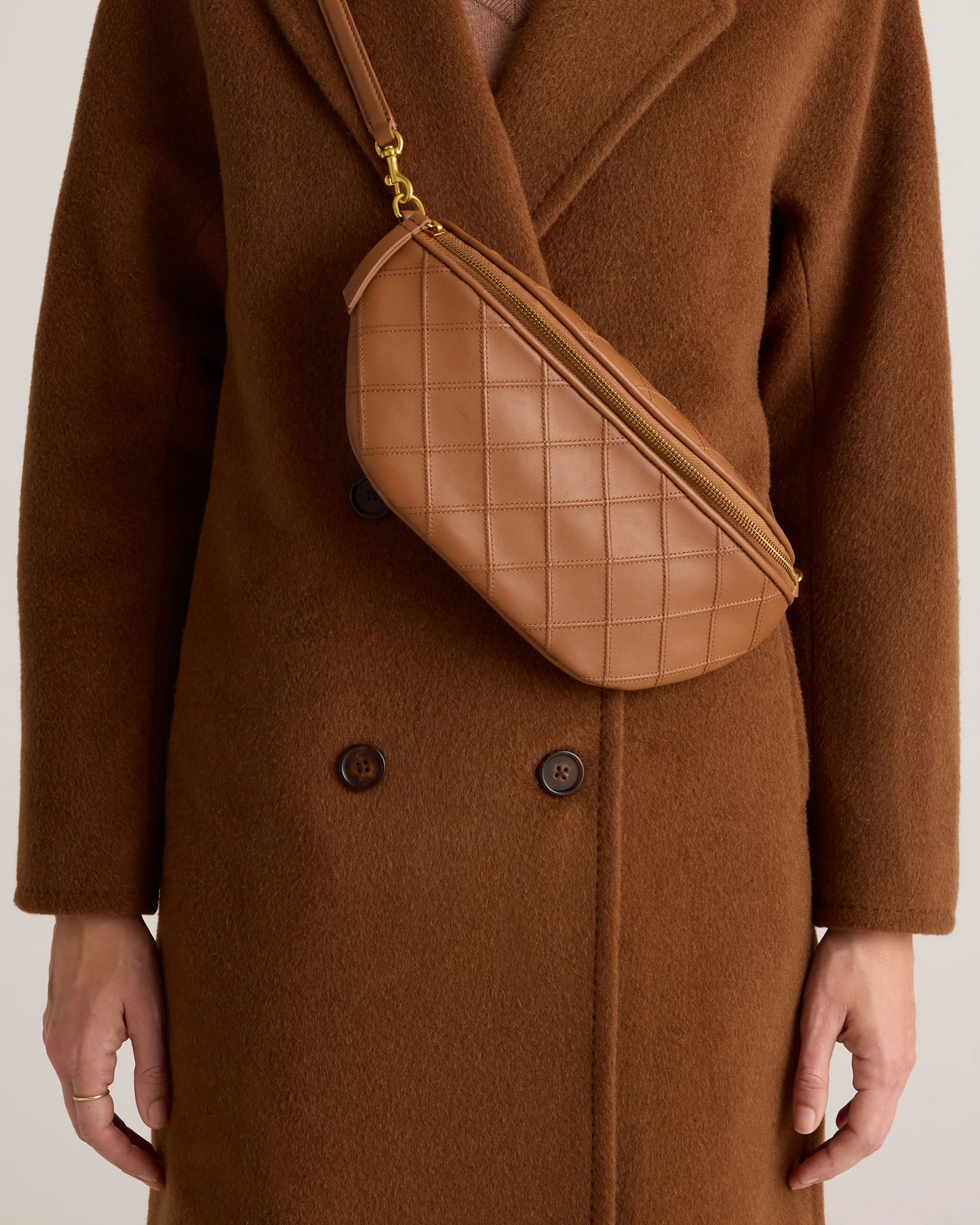 Italian Leather Diamond Stitch Sling - One Size / Cognac