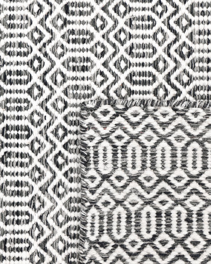 Vale Handwoven Wool Rug - 5' x 8' / Blue