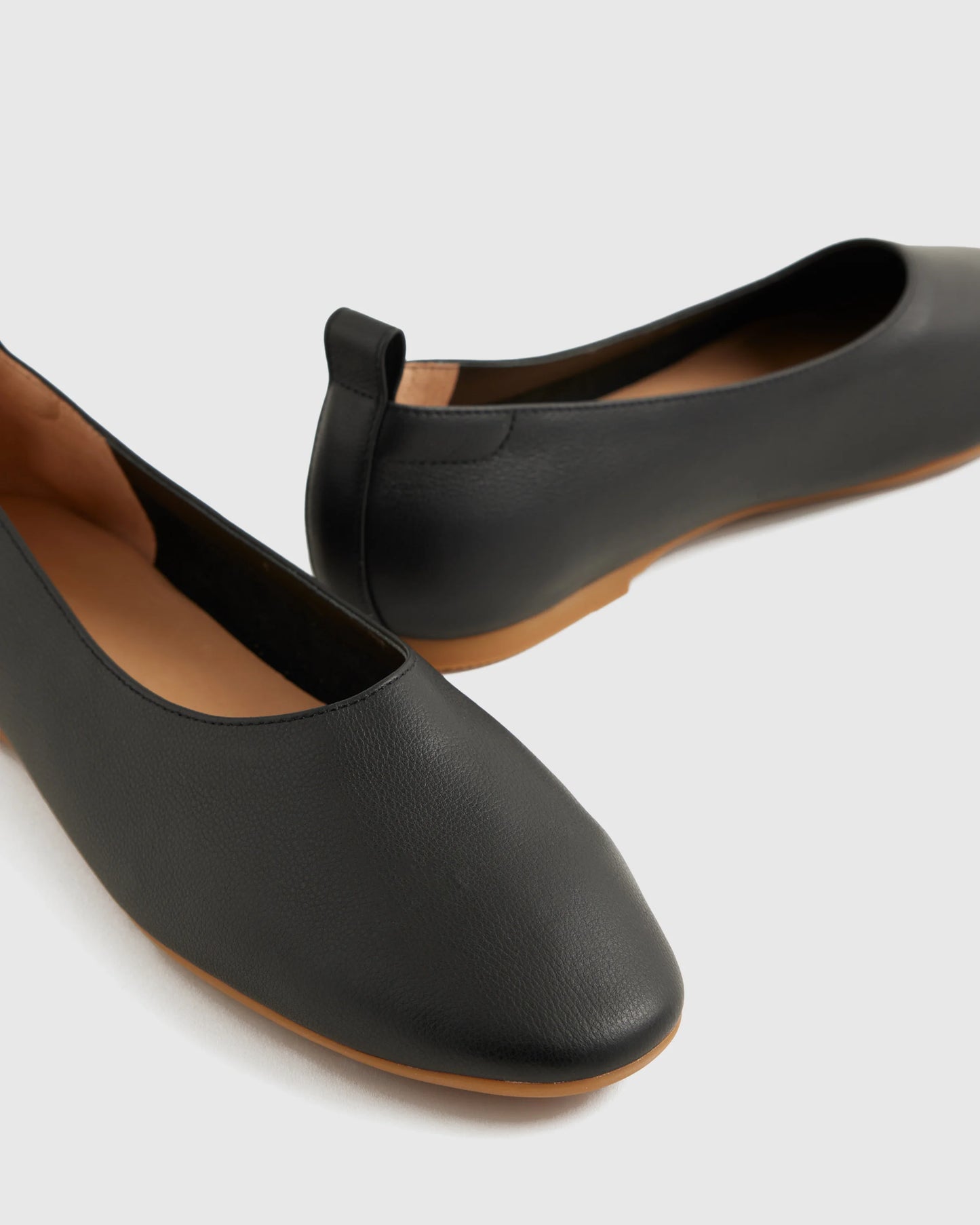 Italian Leather Glove Ballet Flat - 5 / Shell Pink