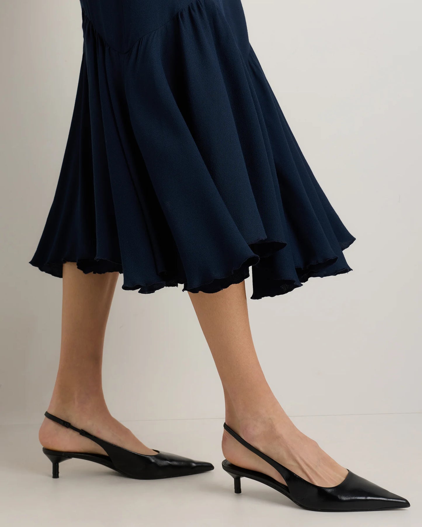 Lightweight Crepe Pleated Hem Midi Dress - XS / Deep Navy