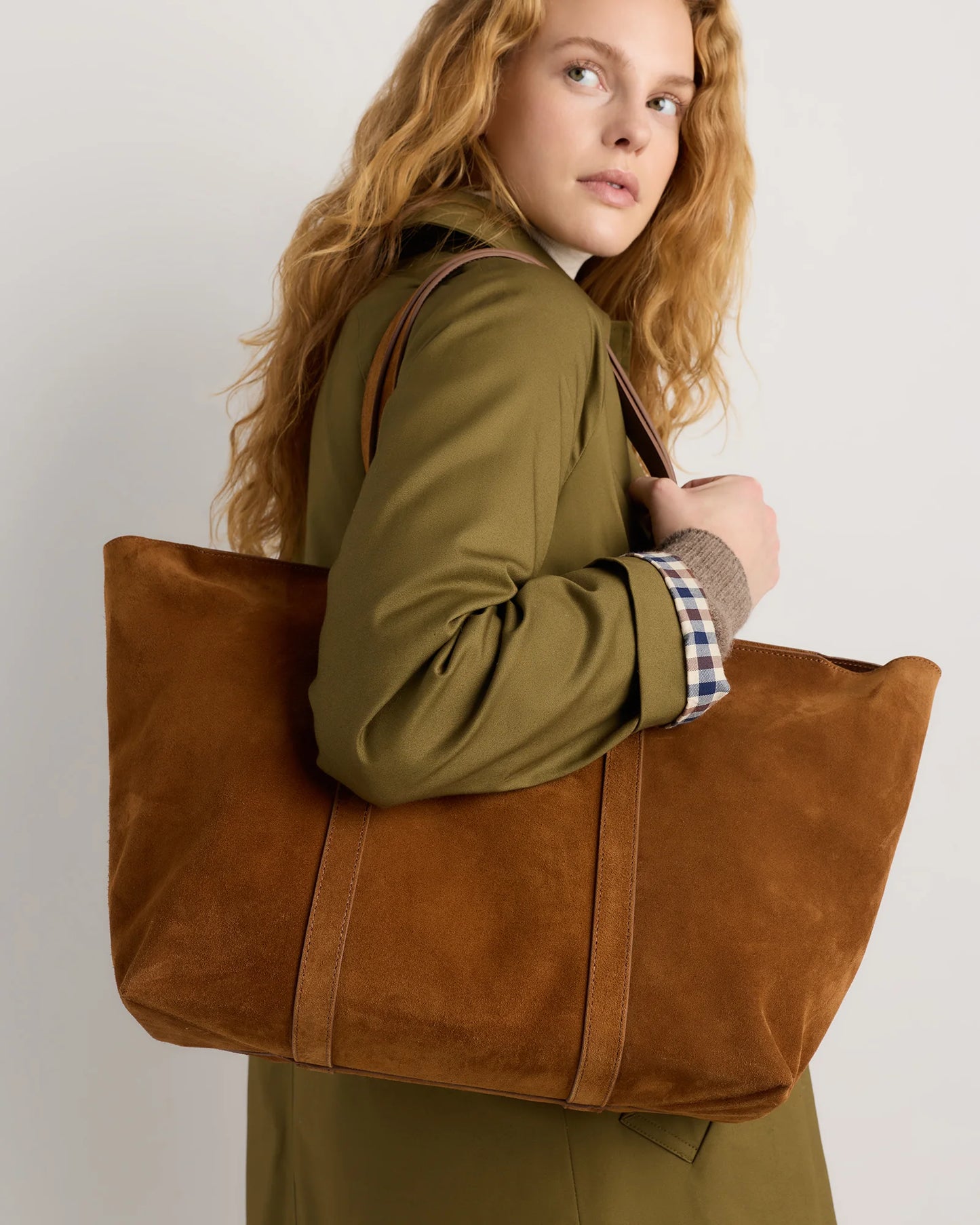 Italian Suede Everyday Tote - One Size / Whiskey