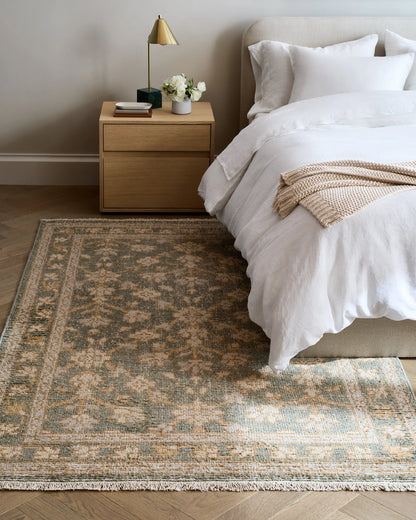 Lena Hand-Knotted Wool Rug - 5' x 8' / Green