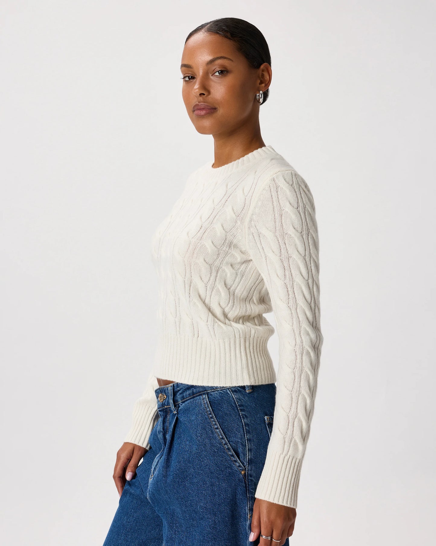Mongolian Cashmere Shrunken Cable Crewneck Sweater - XS / Varsity Red