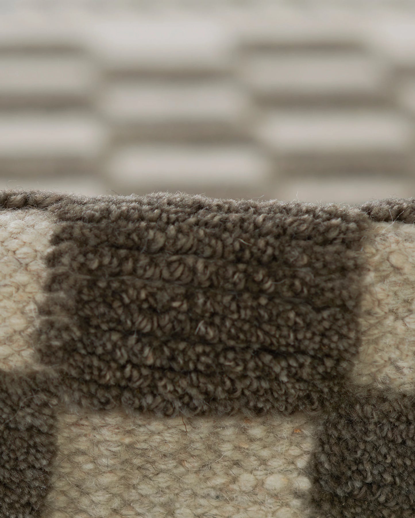 Romy Handwoven Wool Rug - 5' x 8' / Beige