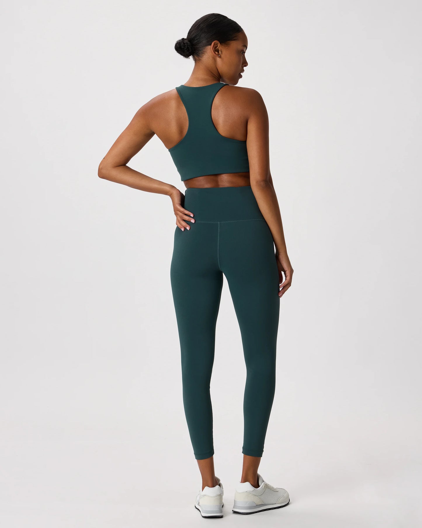 Ultra-Form High-Rise Crossover Legging - XS / Dark Coal