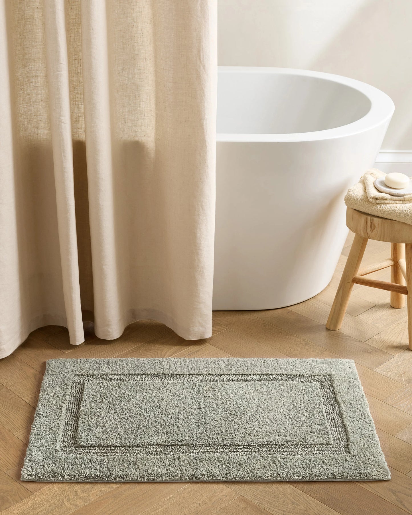 Turkish Cotton Non-Slip Bath Rug - 21"x34" / White