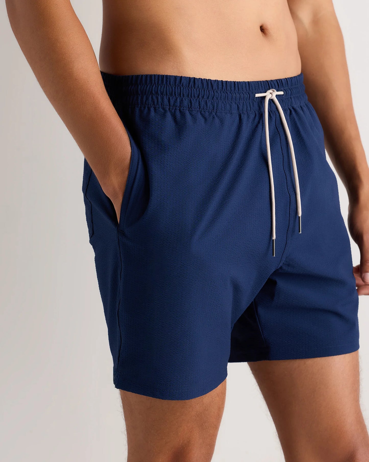 Seersucker Swim Trunks - 5.5" - S / Navy Seersucker