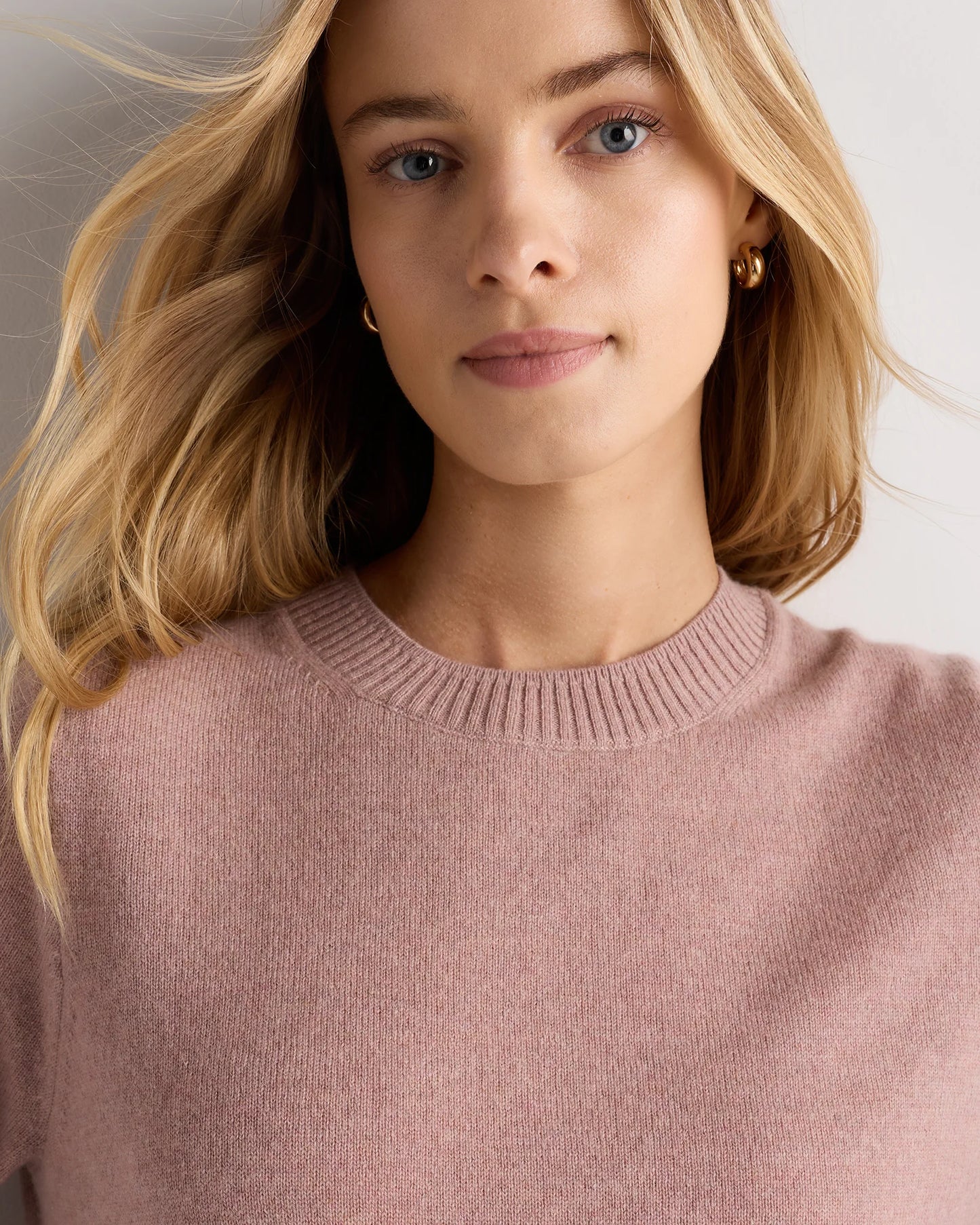 Mongolian Cashmere Shrunken Crewneck Sweater - XS / Ivory